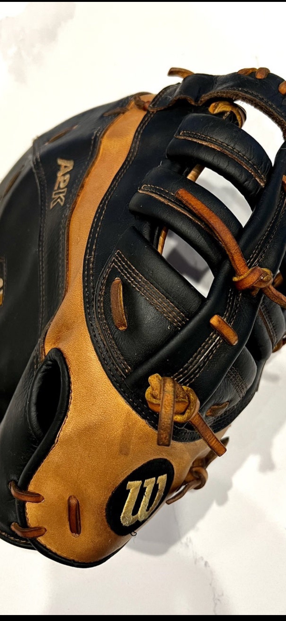 Wilson Baseball Glove 1st Base Glove SidelineSwap