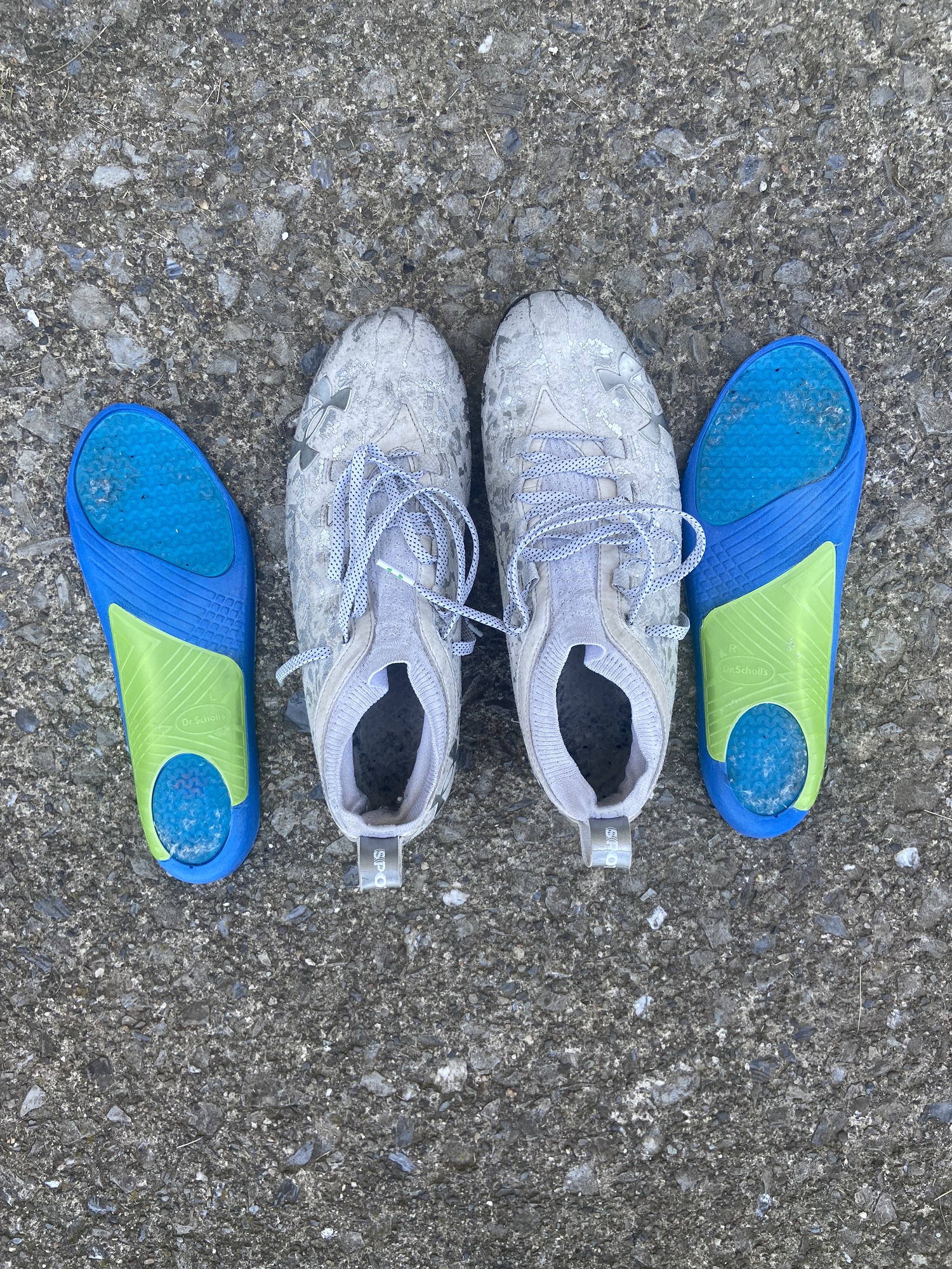 under armor gold cleats