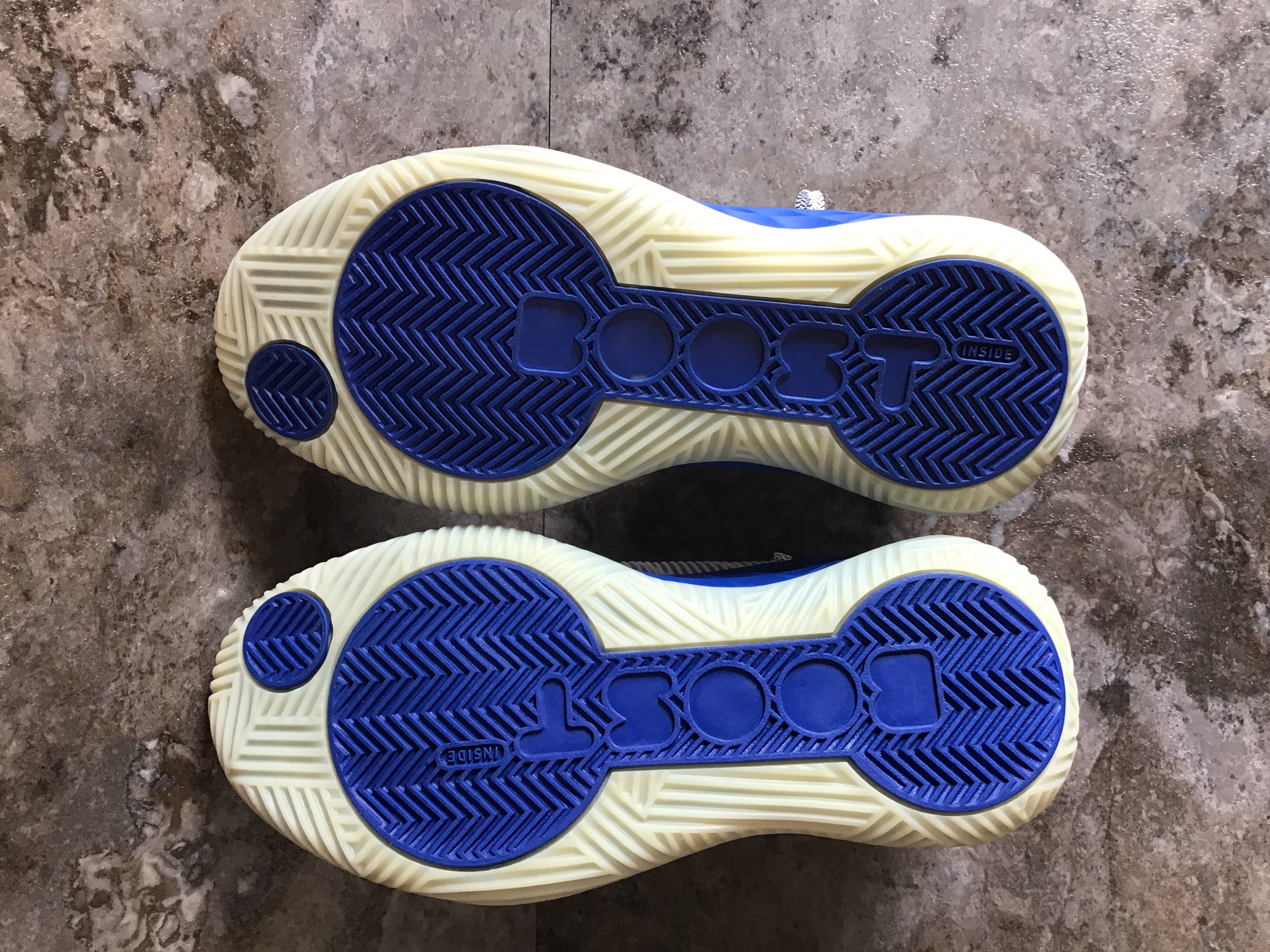 pro boost low shoes