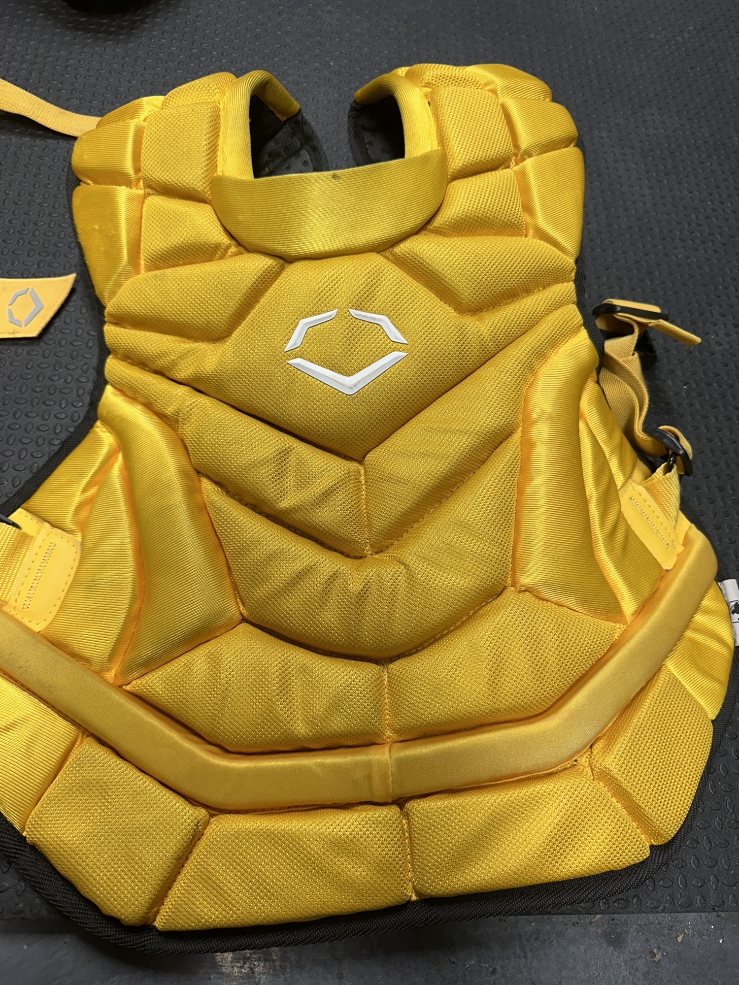 EvoShield Adult Size catchers gear SidelineSwap