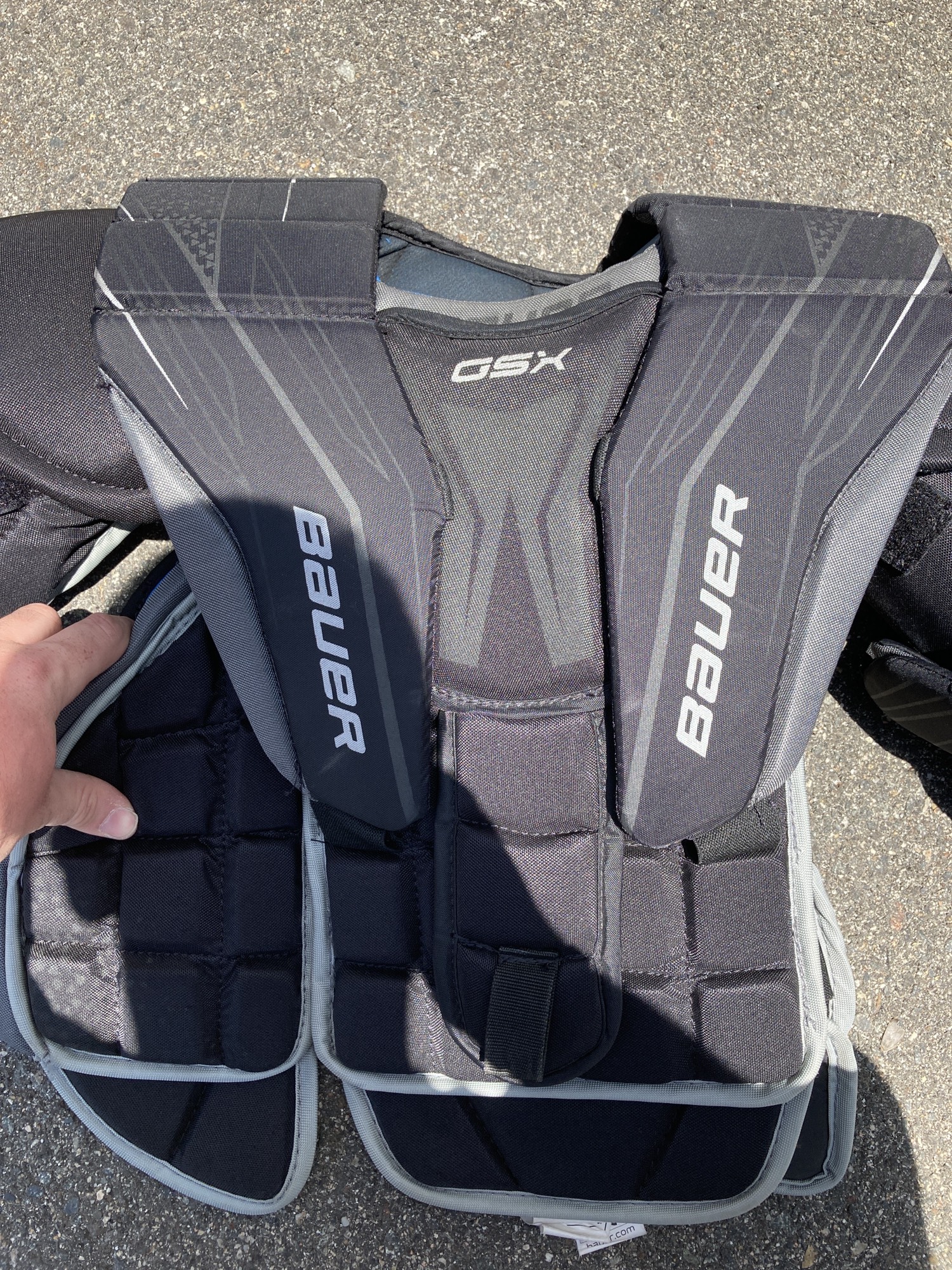 Used Junior Large/Extra Large Bauer GSX Goalie Chest Protector