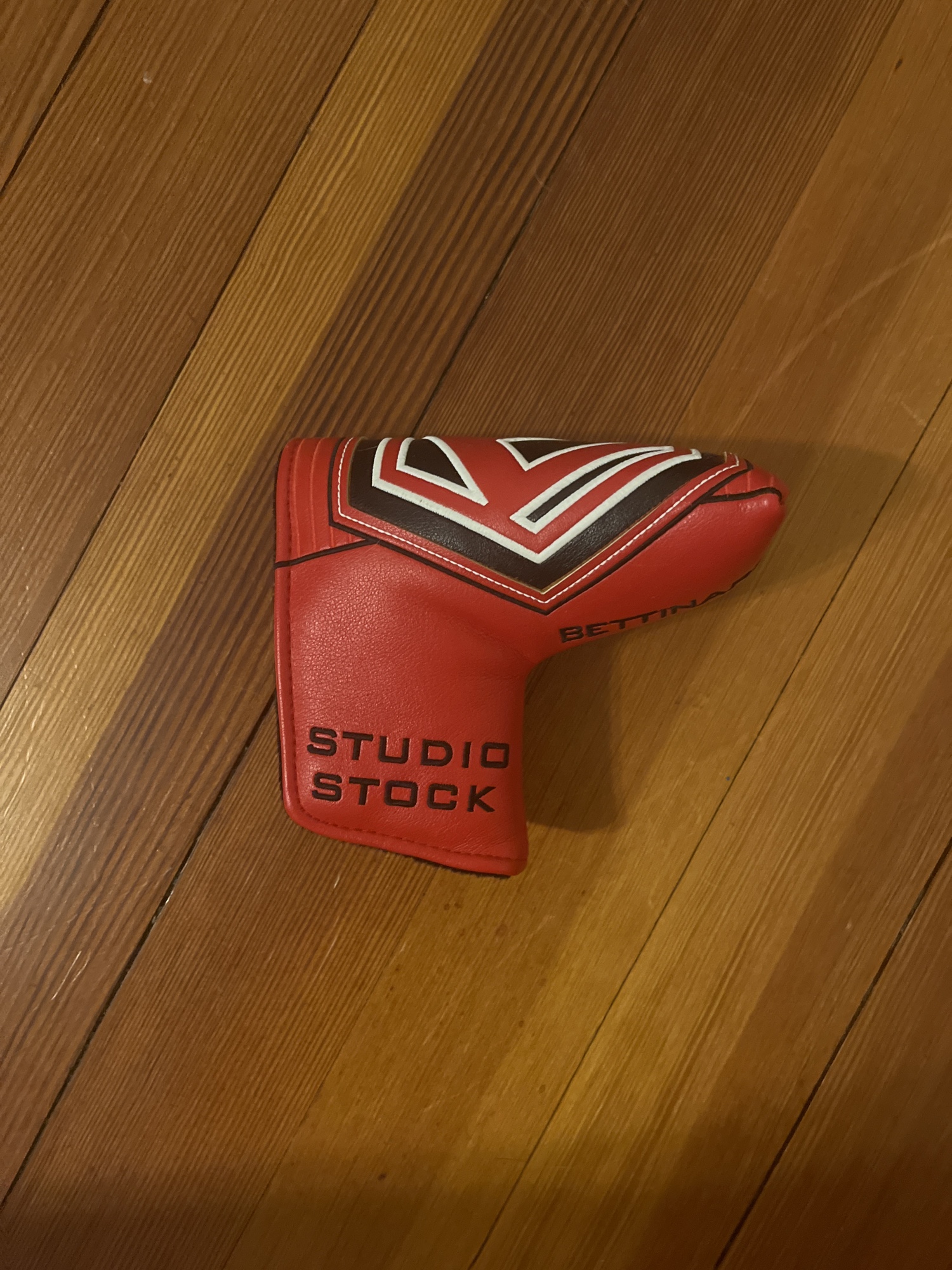 Bettinardi 41” Arm Lock Putter, Studio Stock 28. Jumbomax Grip W