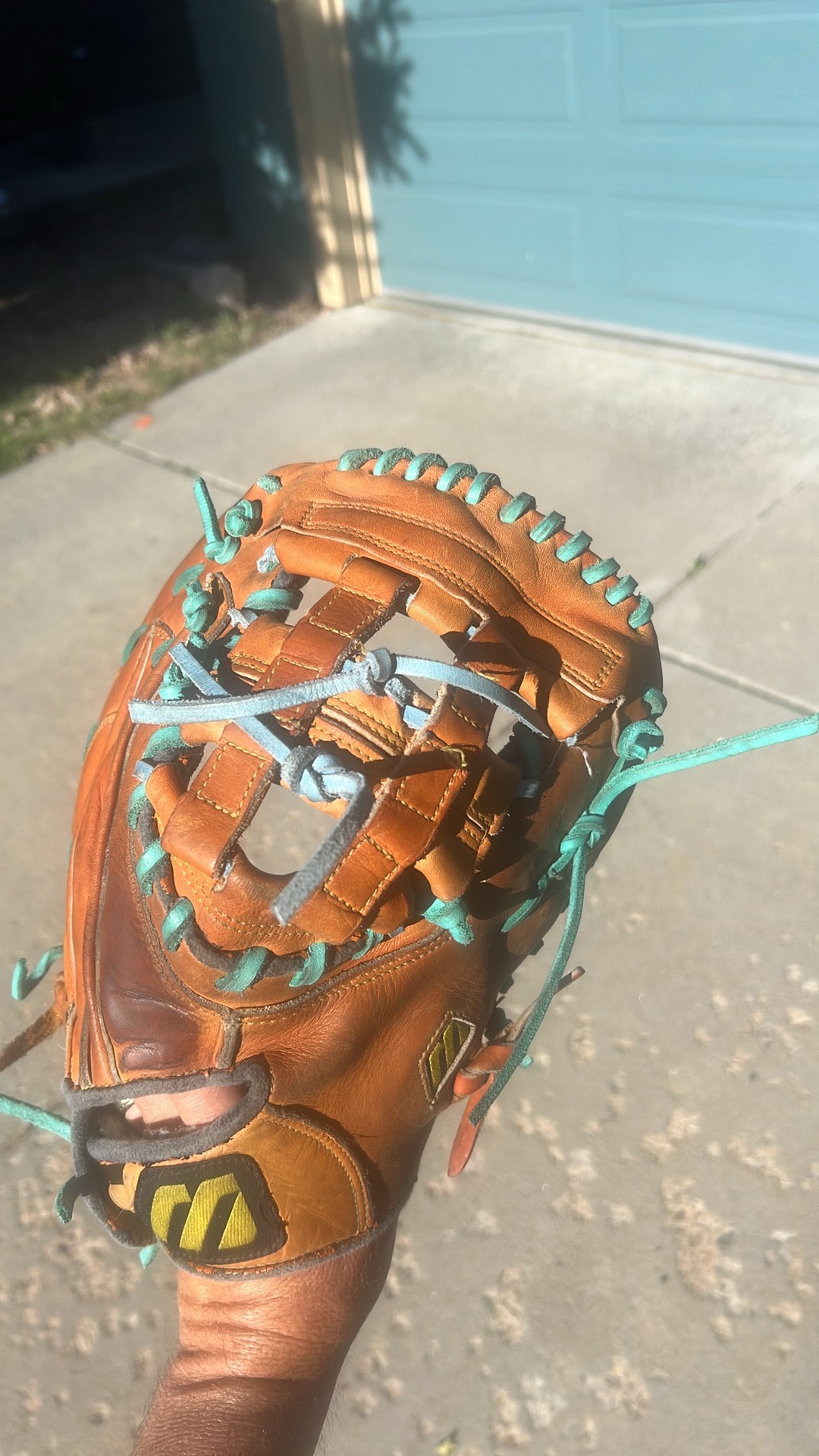 Mizuno first baseman glove SidelineSwap