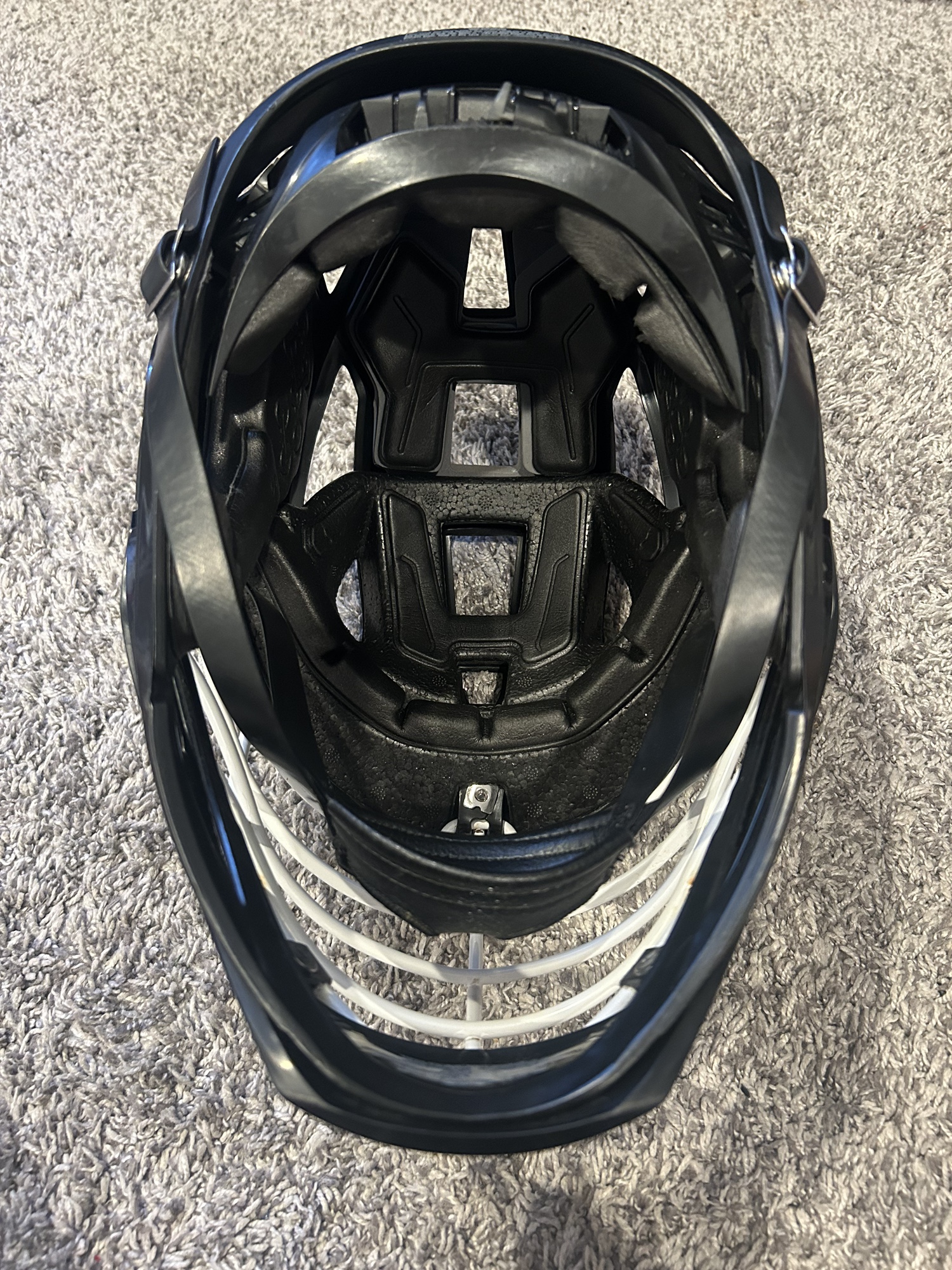 Cascade S matte black lacrosse helmet SidelineSwap