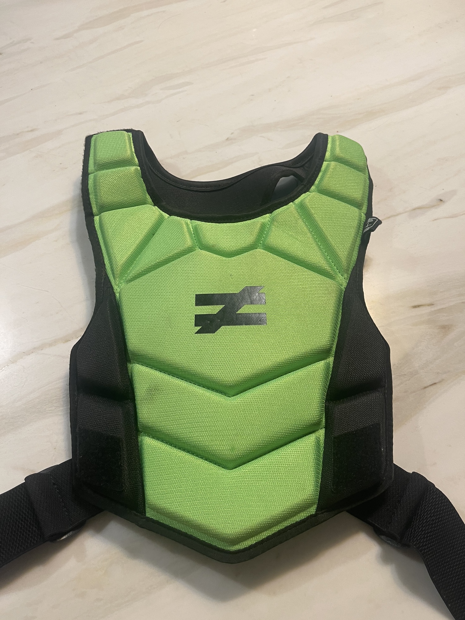 UnEqual lacrosse chest protector SidelineSwap