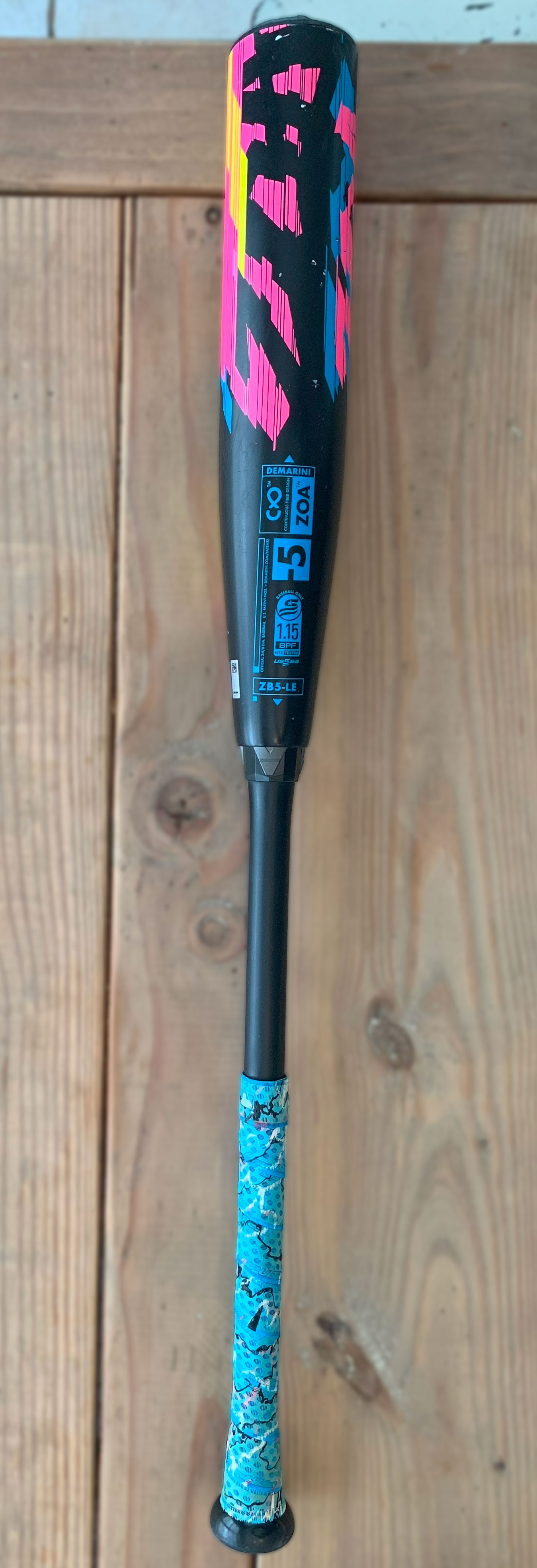 DeMarini ZOA Baseballschläger (-5) USSSA - 32/27 Oz Gold/Schwarz