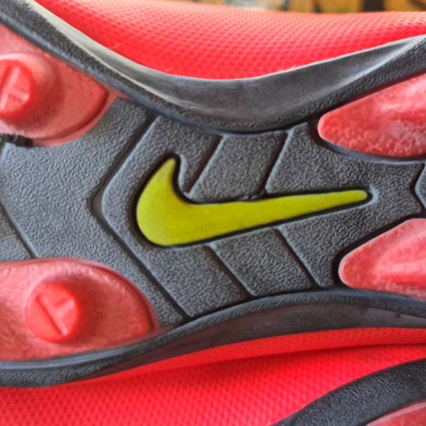 11c cleats