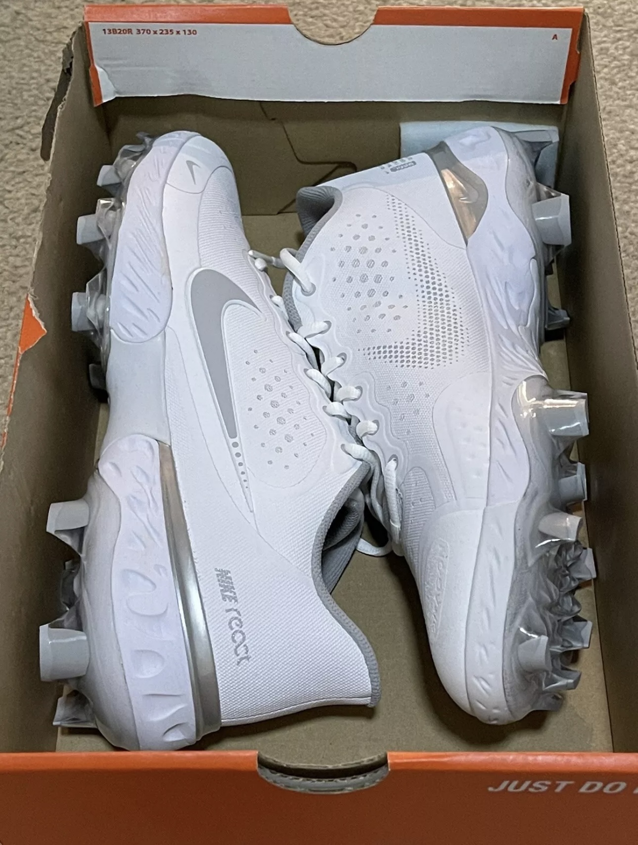 discount nike baseball cleats