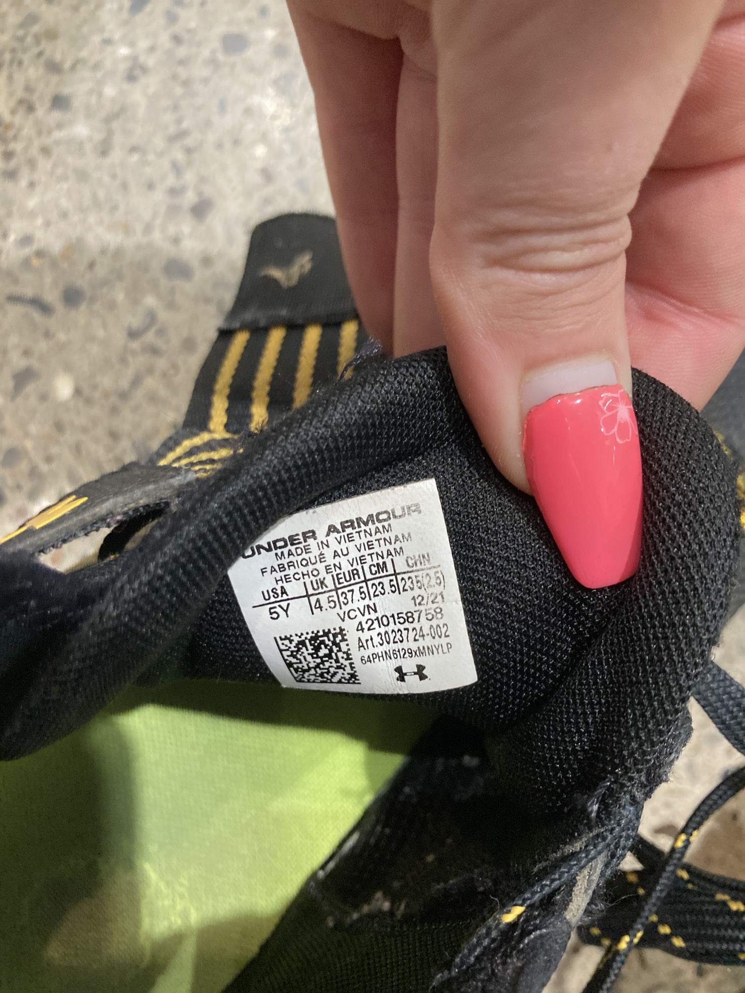 under armour highlight mc cleats