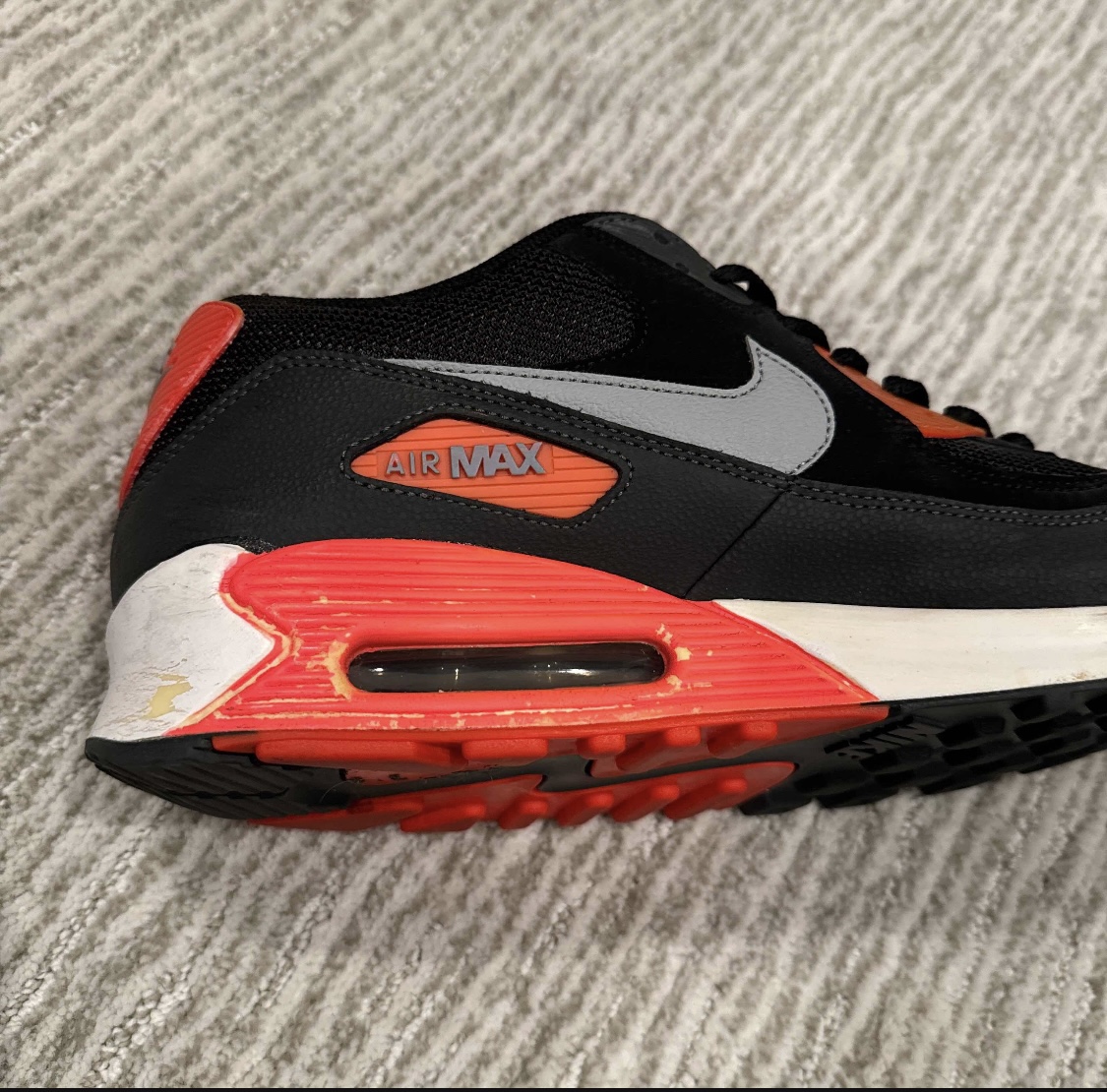Atomic Red Air Max Essential Red Black Air Max 90 Essential