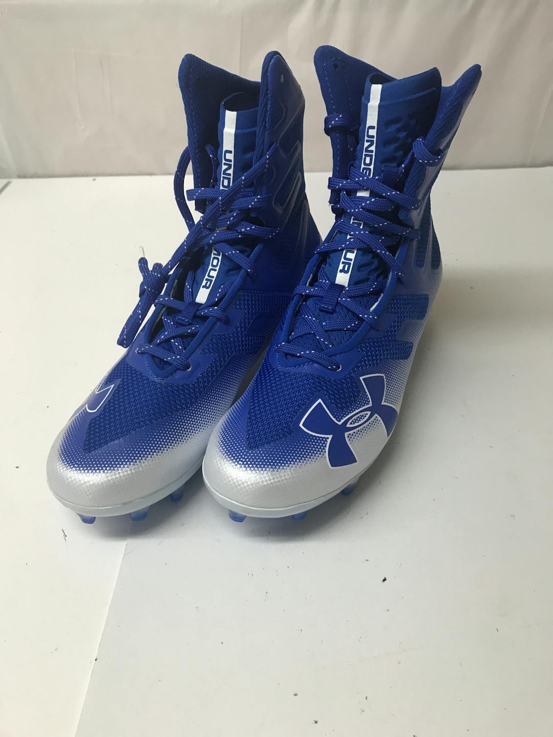 size 8 football cleats
