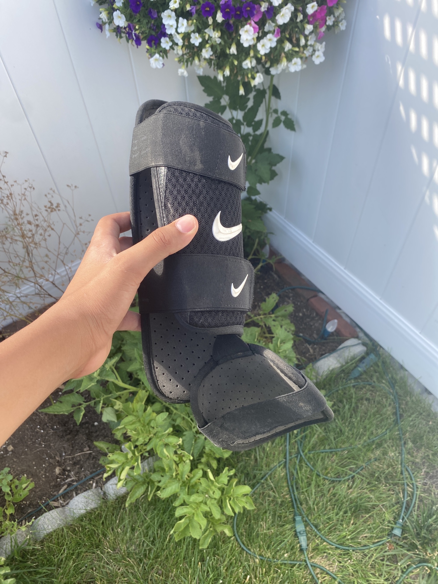 NIKE baseball マスク レガース 楽天市場】レッグガード ナイキ Nike 野球 レガース