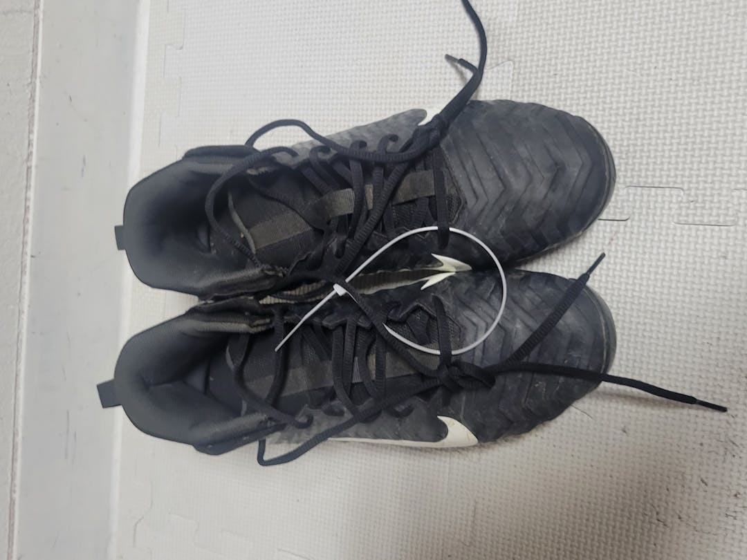 nike fb cleats