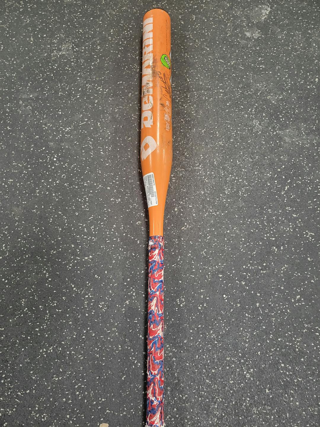 Used Demarini Bustos Fp Bat 30" 11 Drop Fastpitch Bats SidelineSwap