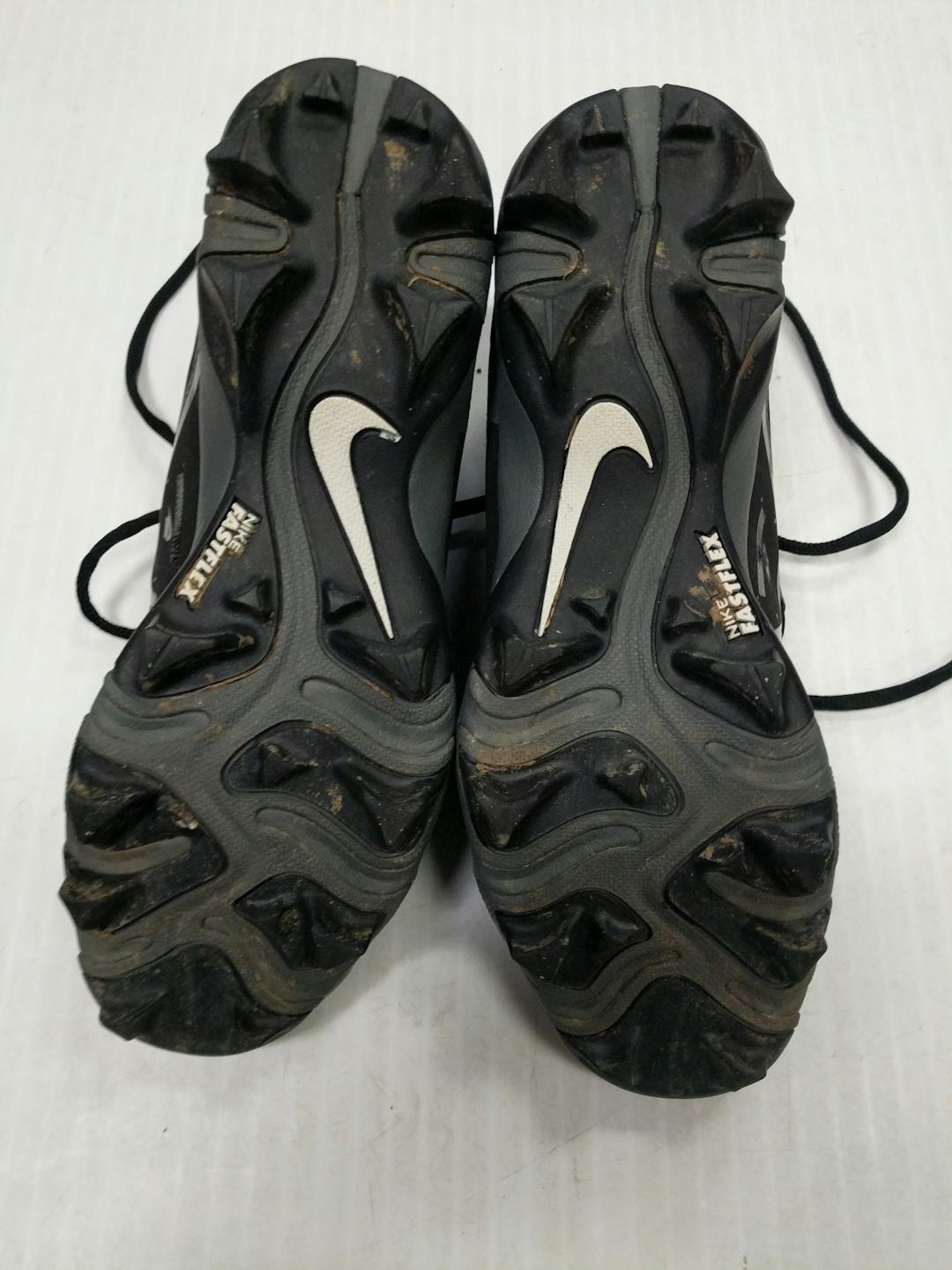 size 5.5 football cleats