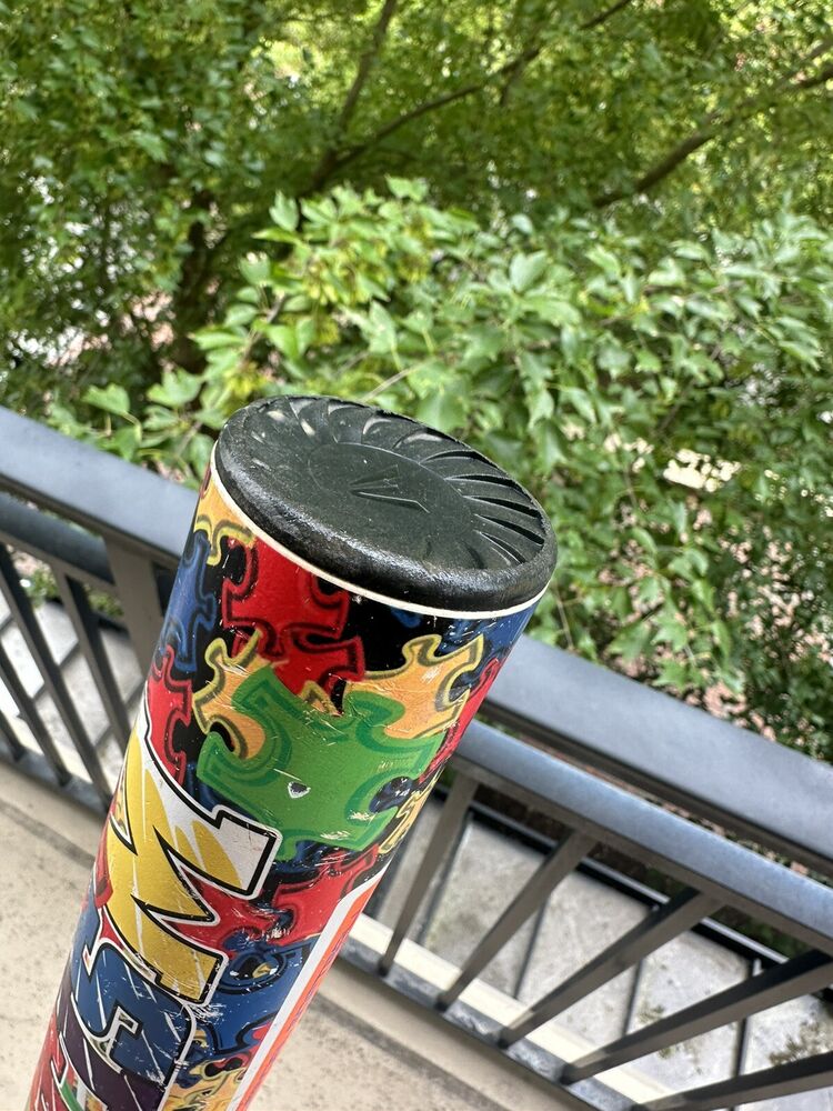 RARE EASTON AUTISM AWARENESS 34 26 SLOW PITCH SOFTBALL BAT LIMITED