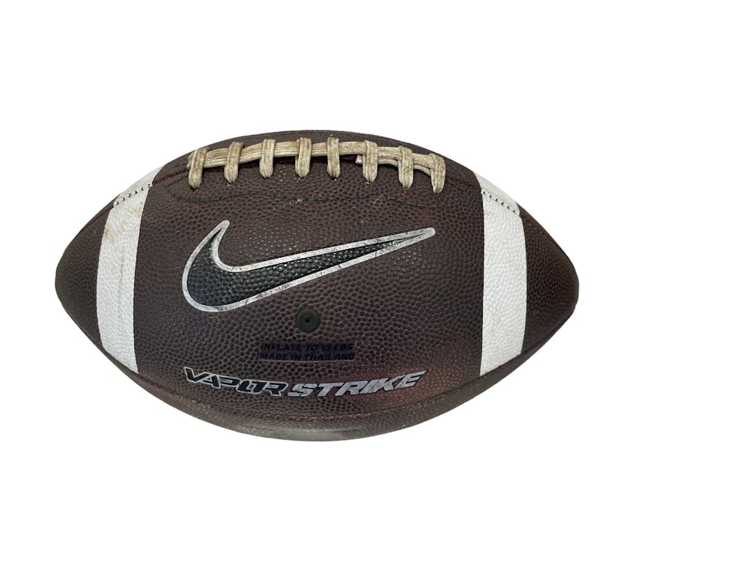 nike football vapor strike