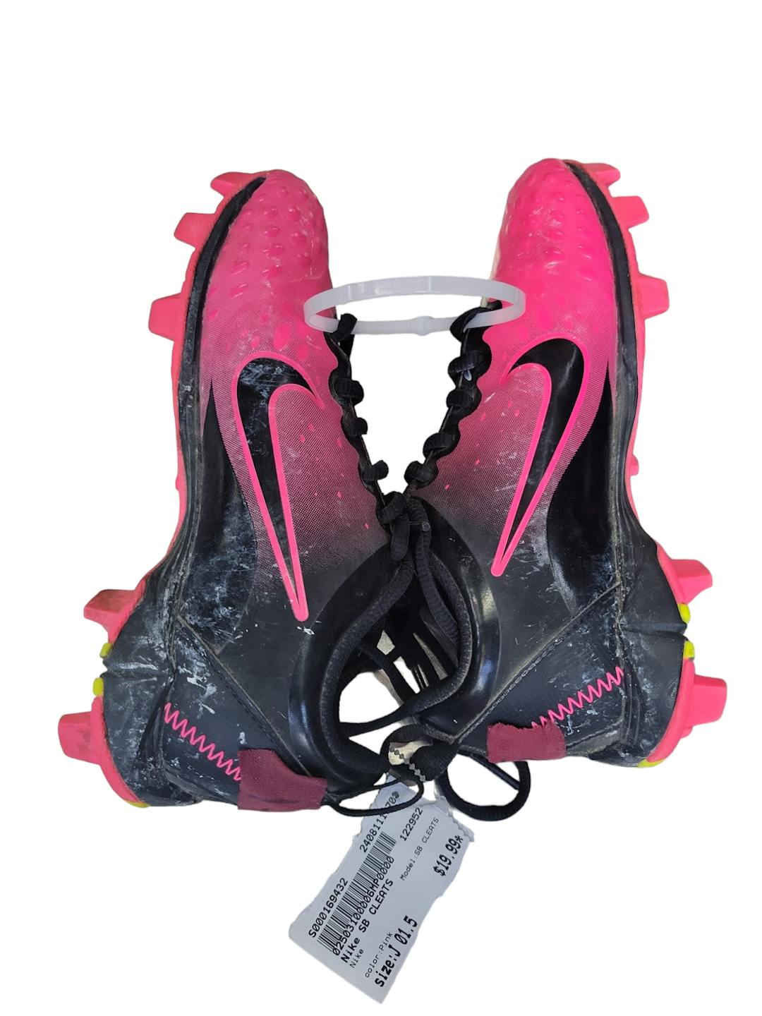 cheap nike softball cleats