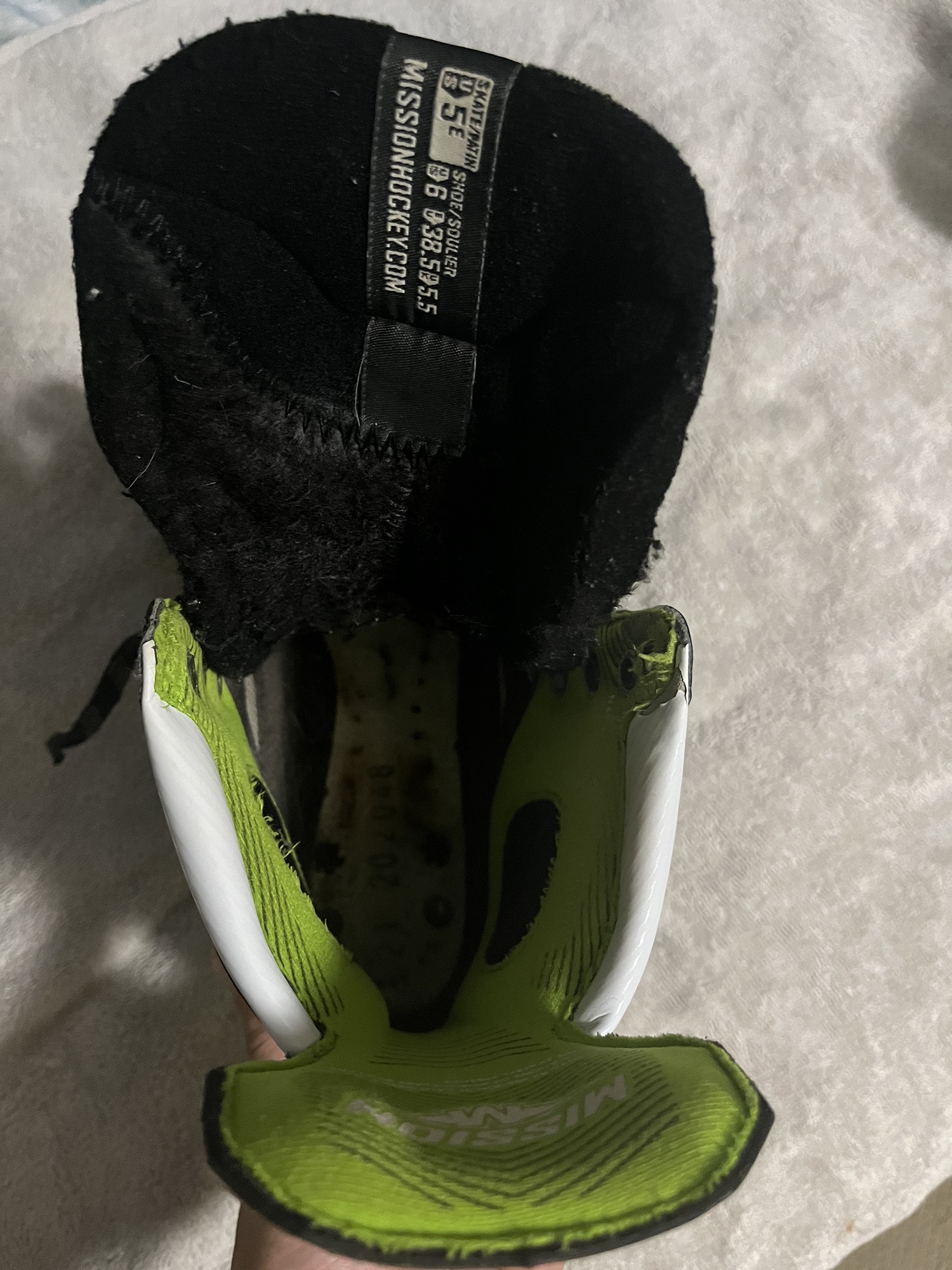 Used Mission Wide Width Size 5 Inhaler WM02 Inline Skates SidelineSwap