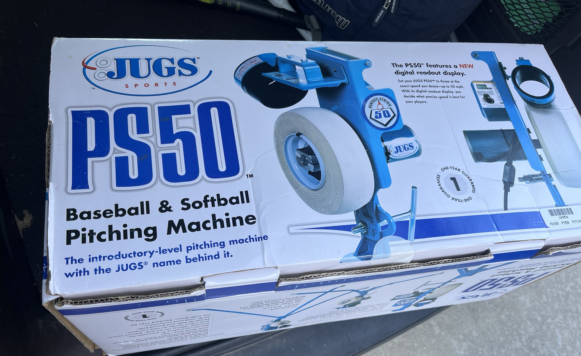 Used Other Pitching Jugs PS50 Pitching Machine With 28 Softballs