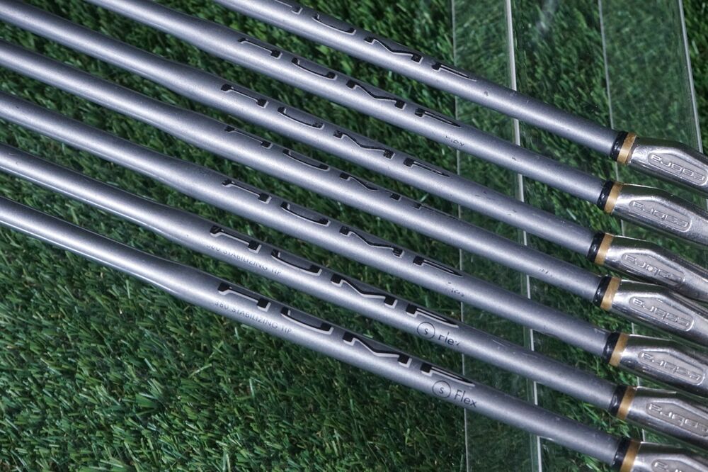 KING COBRA II OVERSIZE IRON SET 3-9 IQ SYSTEM HUMP STIFF FLEX