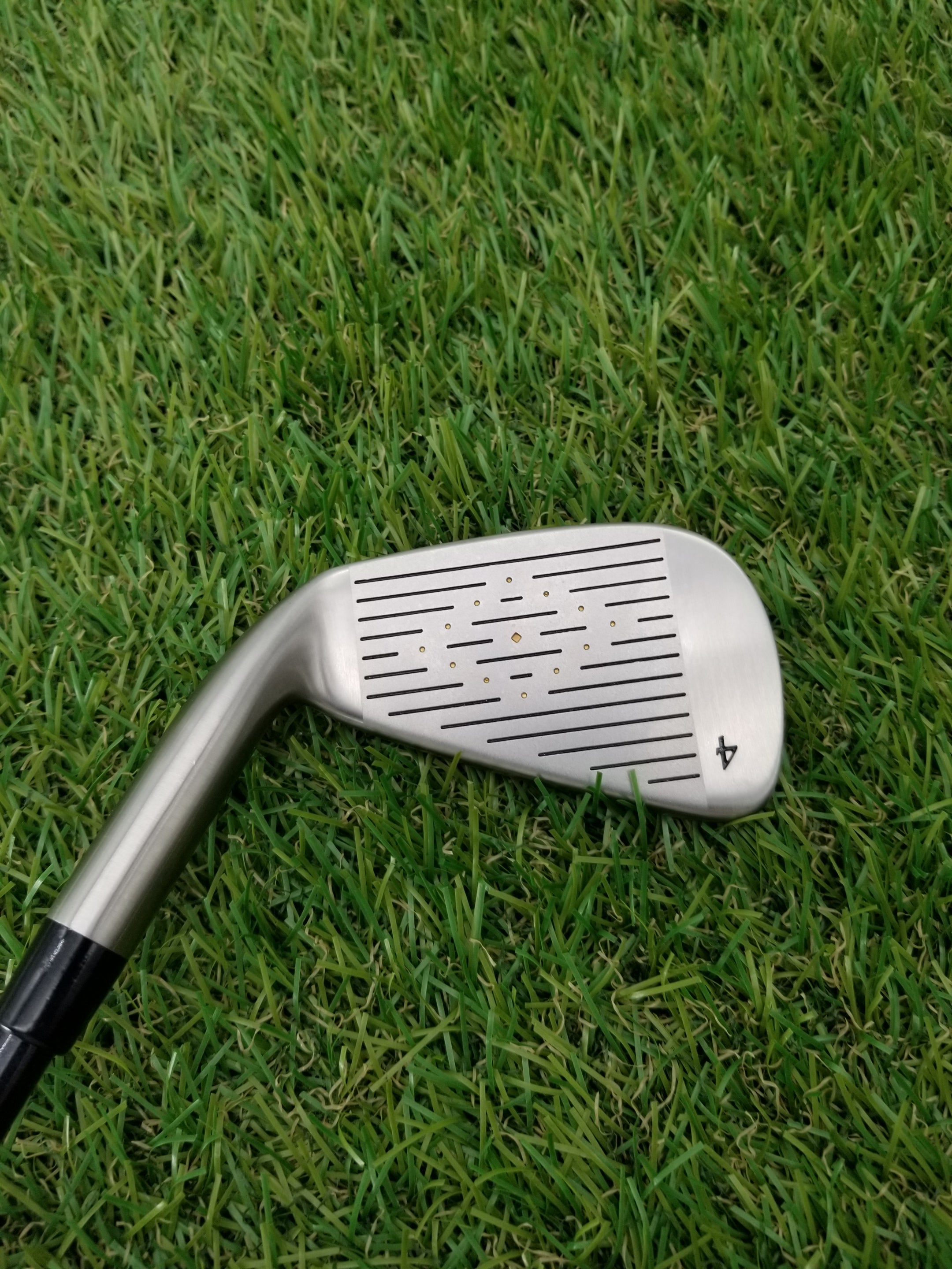 GOLDEN BEAR BIMETAL 4 IRON OPTIFLEX ULTRALIGHT GRAPHITE 38.5" DEMO