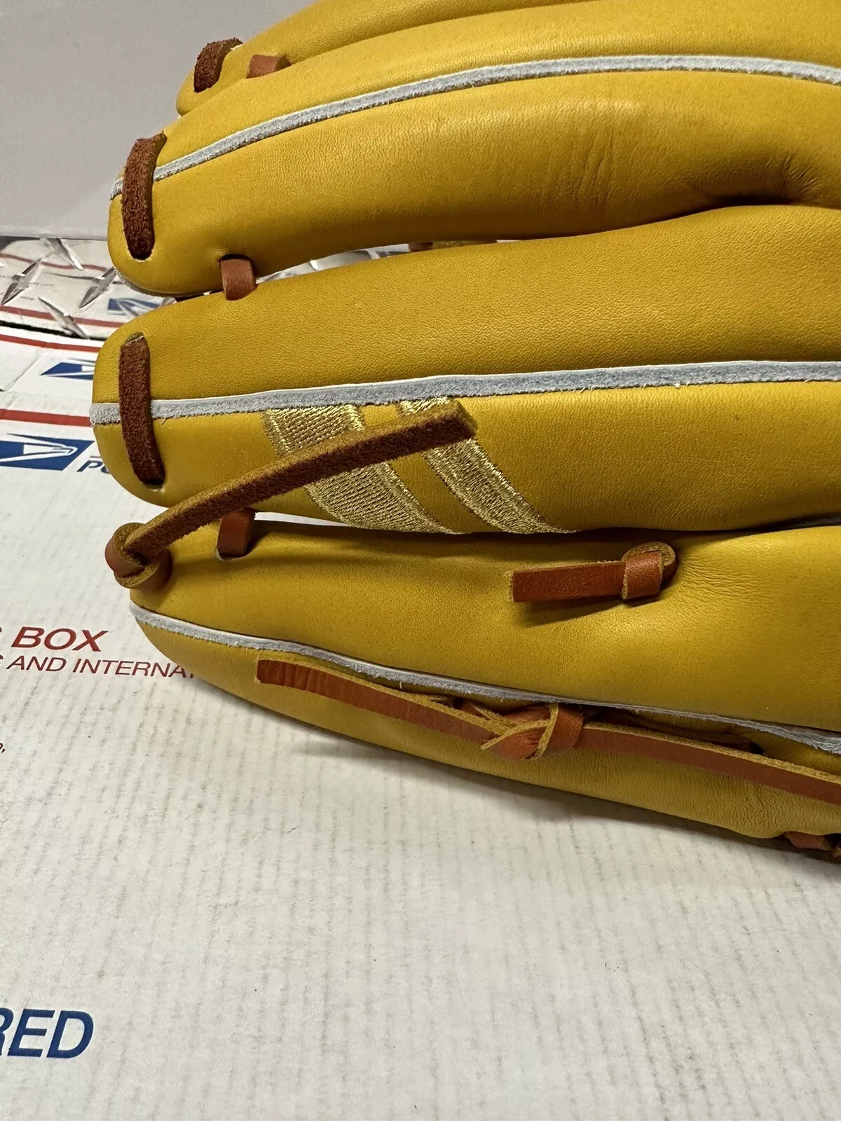 Nike SHADO Elite J Baseball Glove 11.75 Right Hand Throw Wagyu Leather