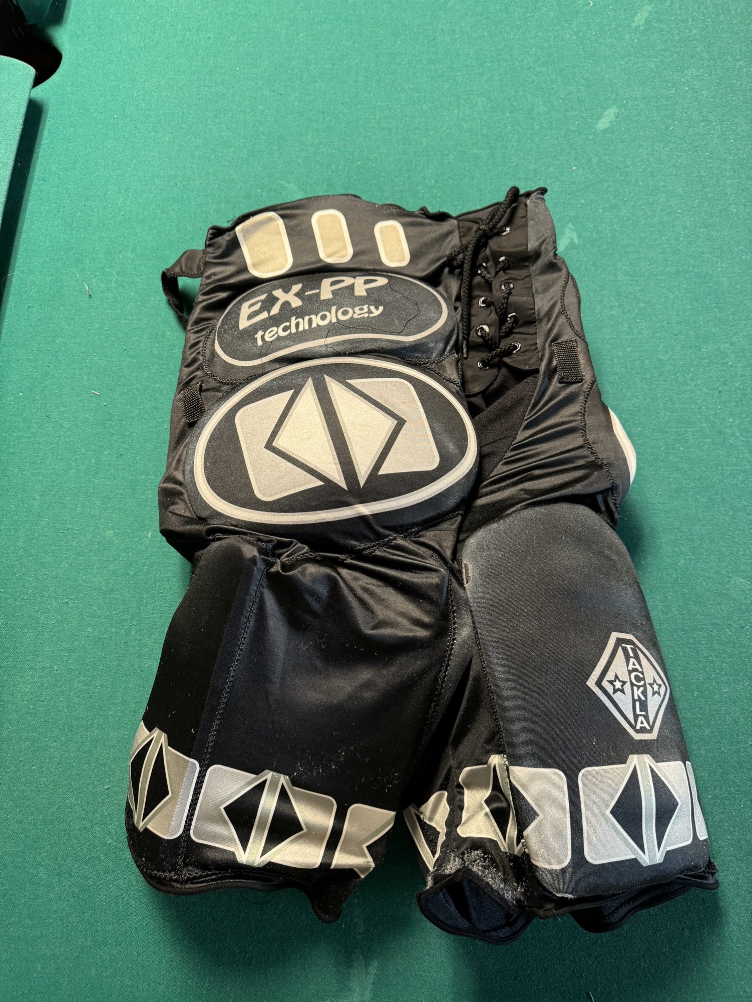 Used Large Tackla Girdle SidelineSwap