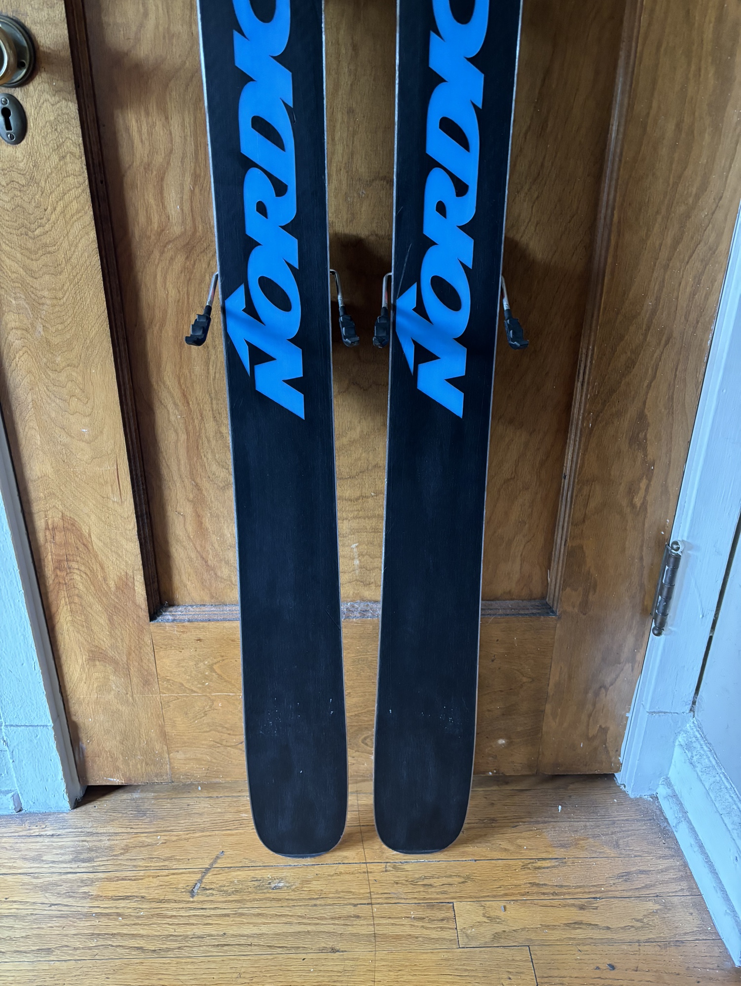 Nordica Enforcer 100 185cm with Marker Griffon Sole ID Bindings