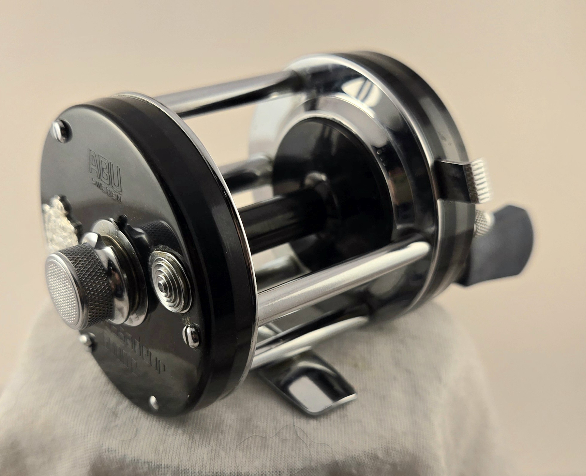 Used Vintage Abu Ambassadeur 6000c Fishing Reel | SidelineSwap