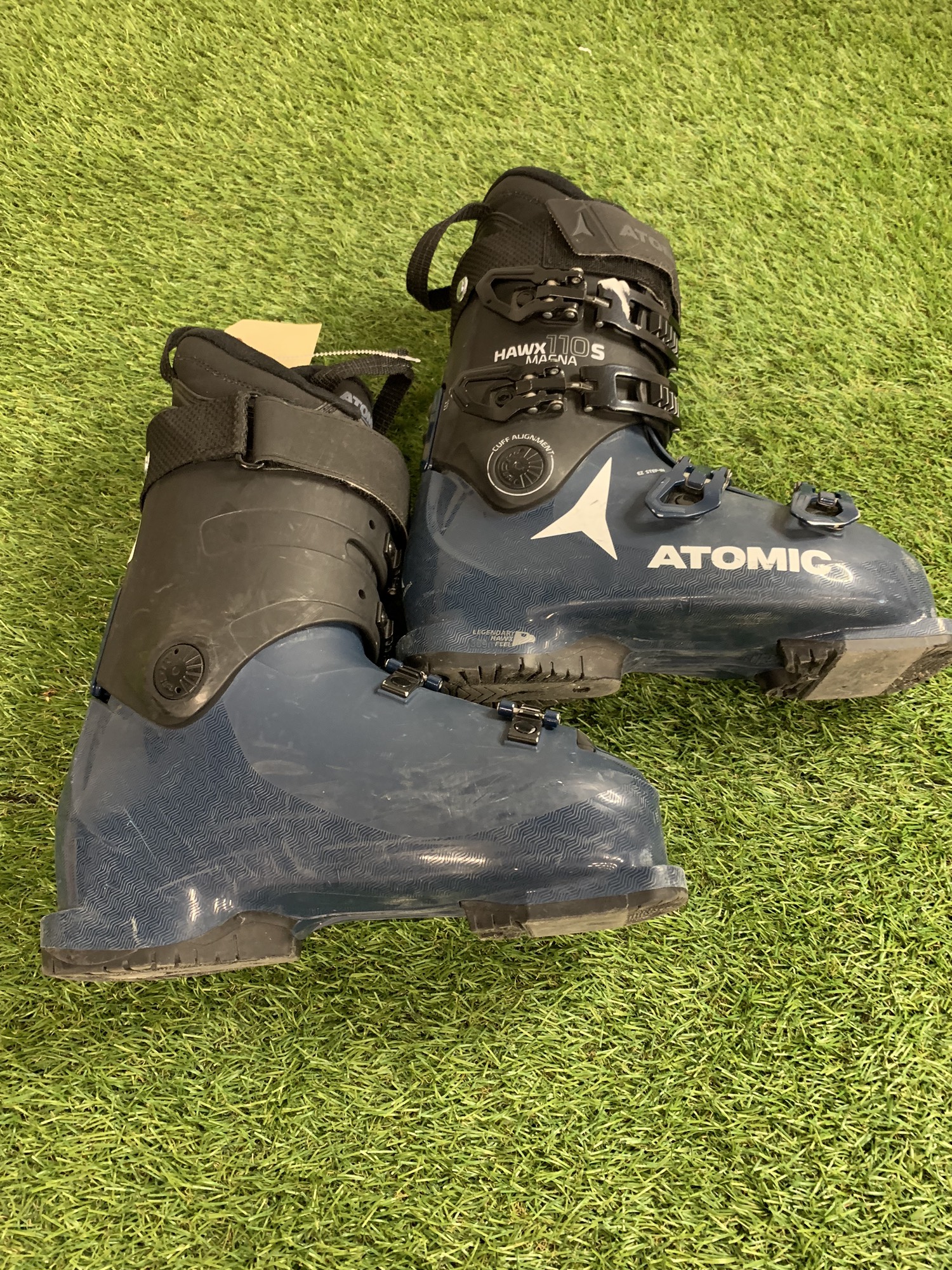 2022 Men's Atomic HAWX Magna 110s Ski Boots | Mondo 26/26.5 (309mm