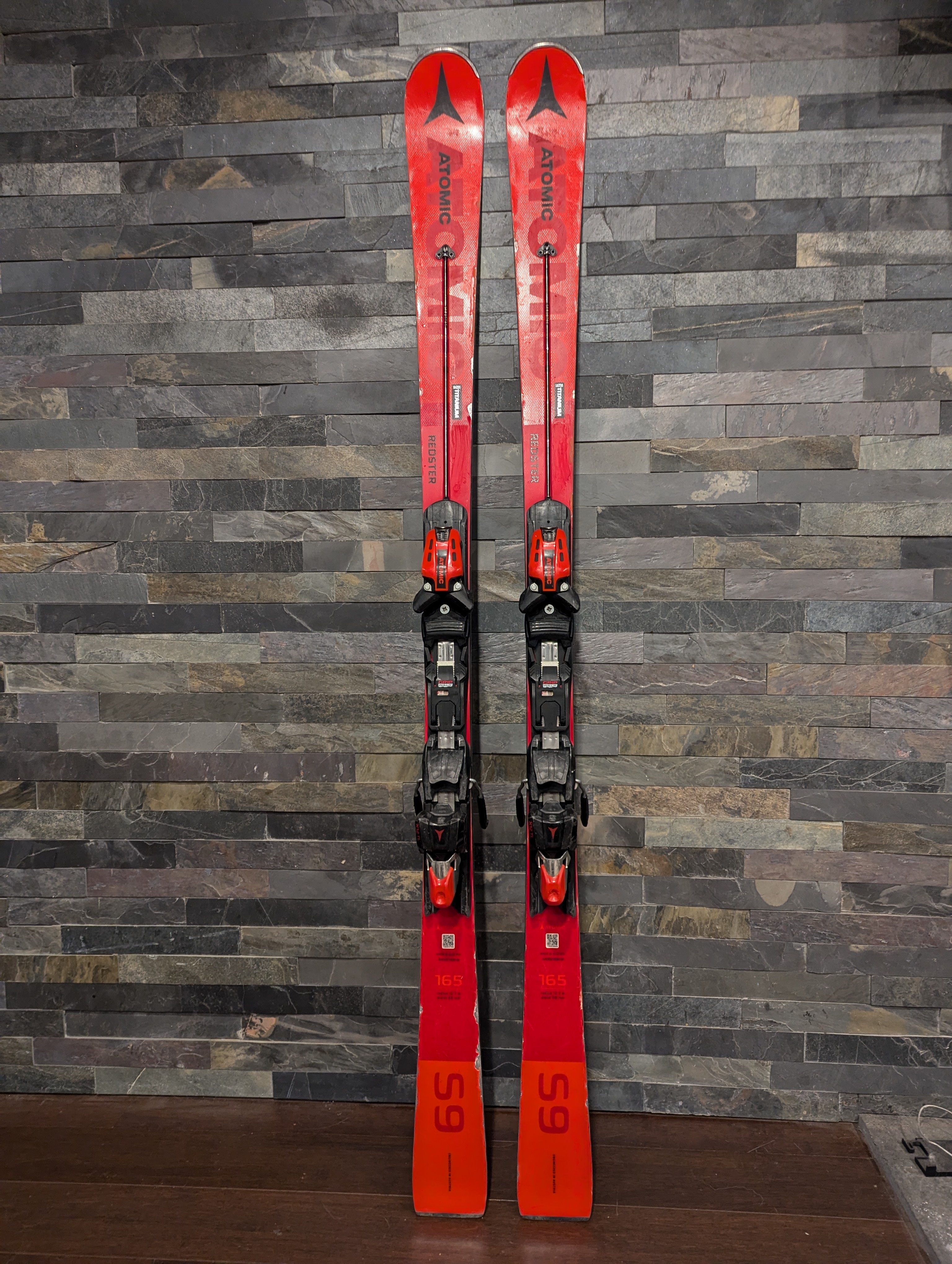 165 cm Atomic Redster S9 Skis with X12 Bindings | SidelineSwap