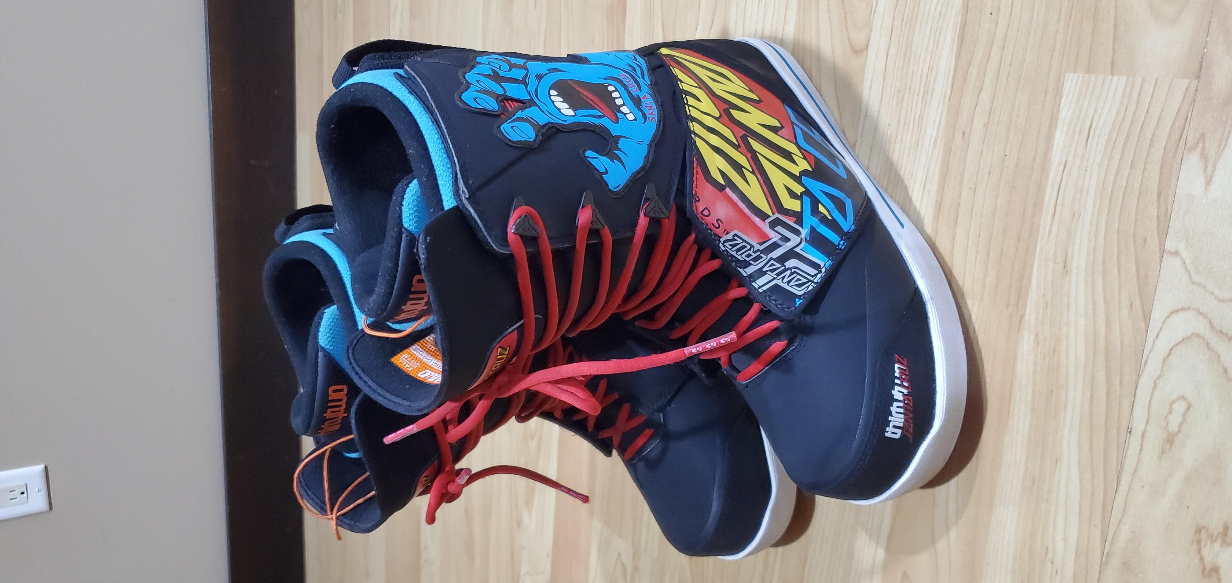 【激レア】 thirty two スノーボードブーツ SANTA CRUZ 32 ThirtyTwo - Zephyr Santa Cruz | 2021 - Men's Snowboard