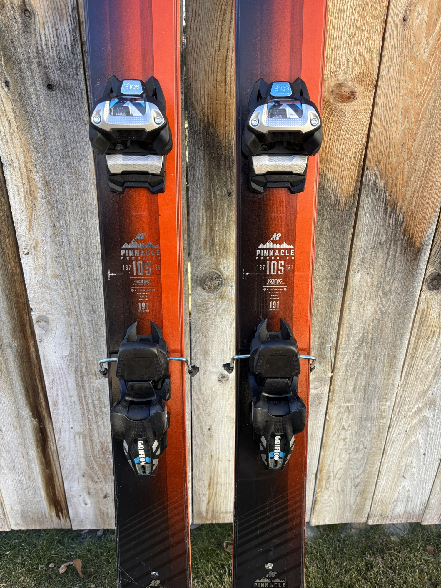 K2 Pinnacle 105 Skis With Marker Griffon Bindings 191cm