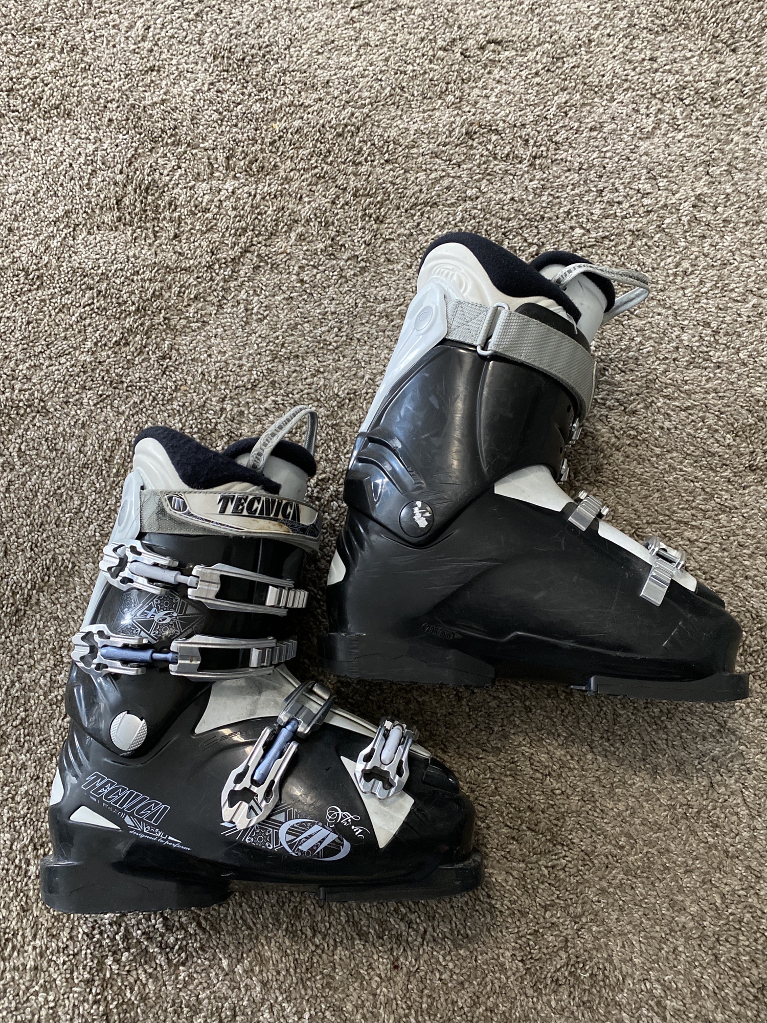 TECNICA MACH1 MV 95 W HEAT 245 ジャンク品 TECNICA MACH1 MV 95 W HEAT 245 ジャンク品 Tecnica Ski Boots