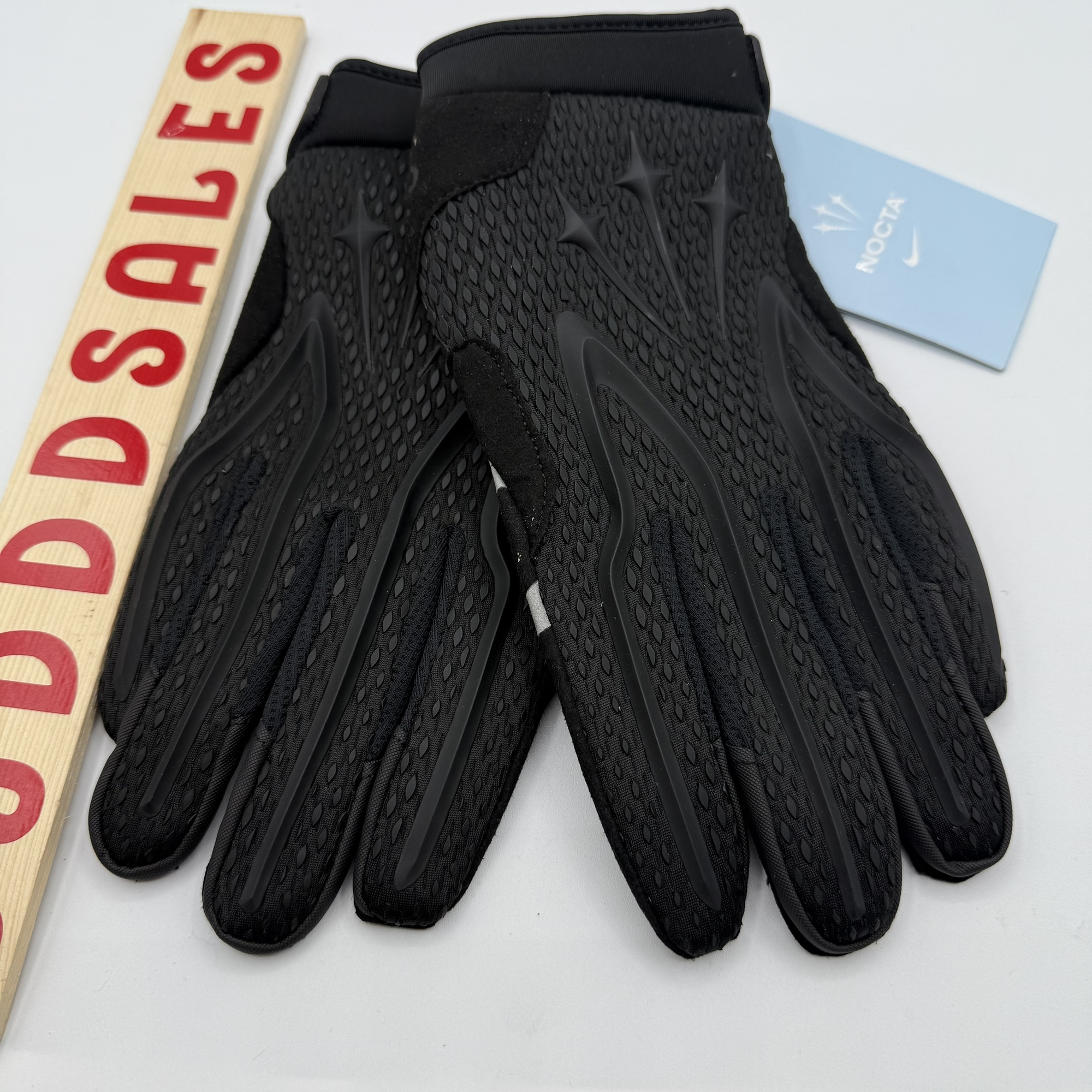 Nike Nocta x Drake Gloves Rare Black Limited FD2116-001 Men's Size