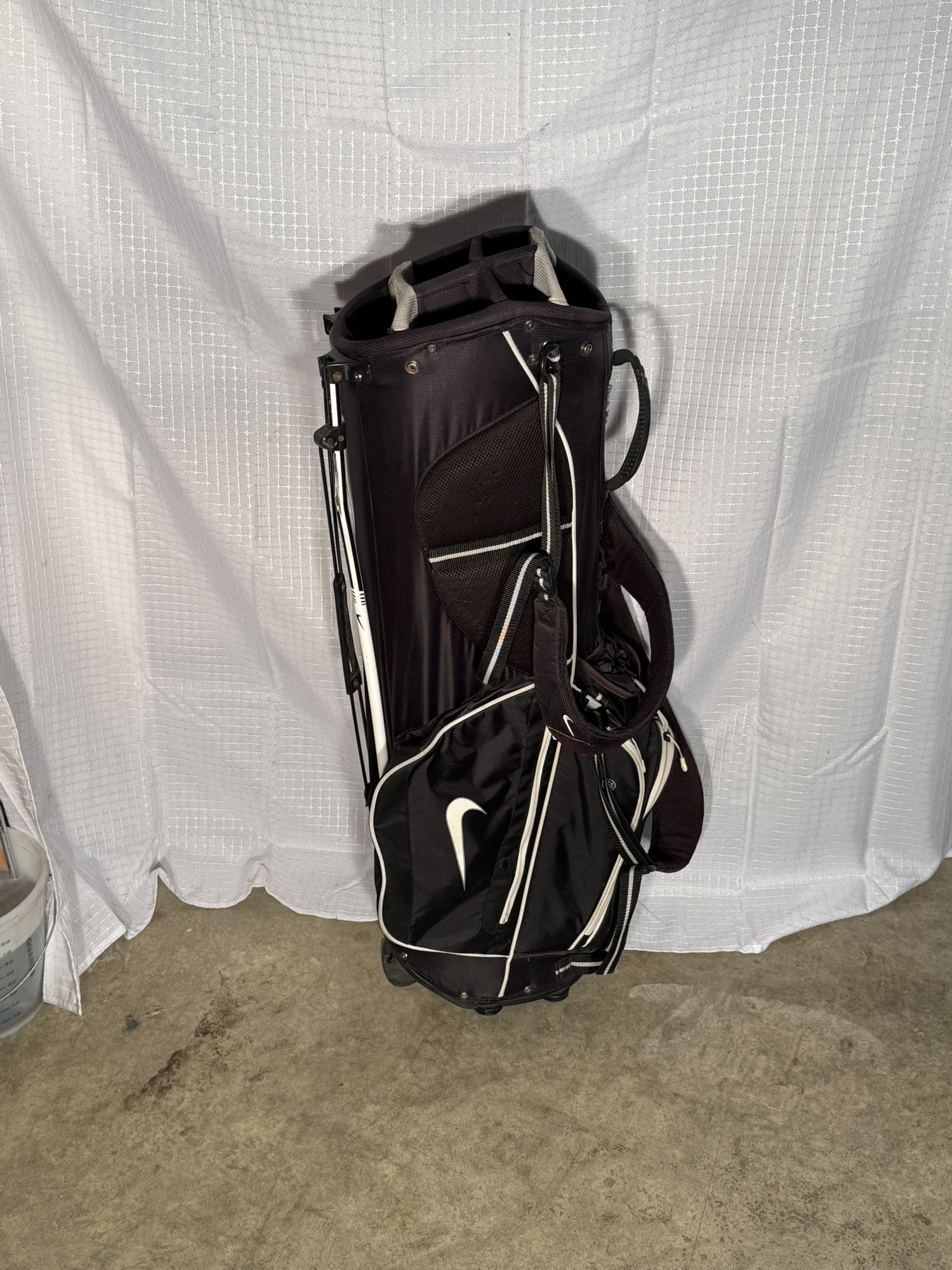 Nike Golf Bag | SidelineSwap | Buy and Sell on SidelineSwap