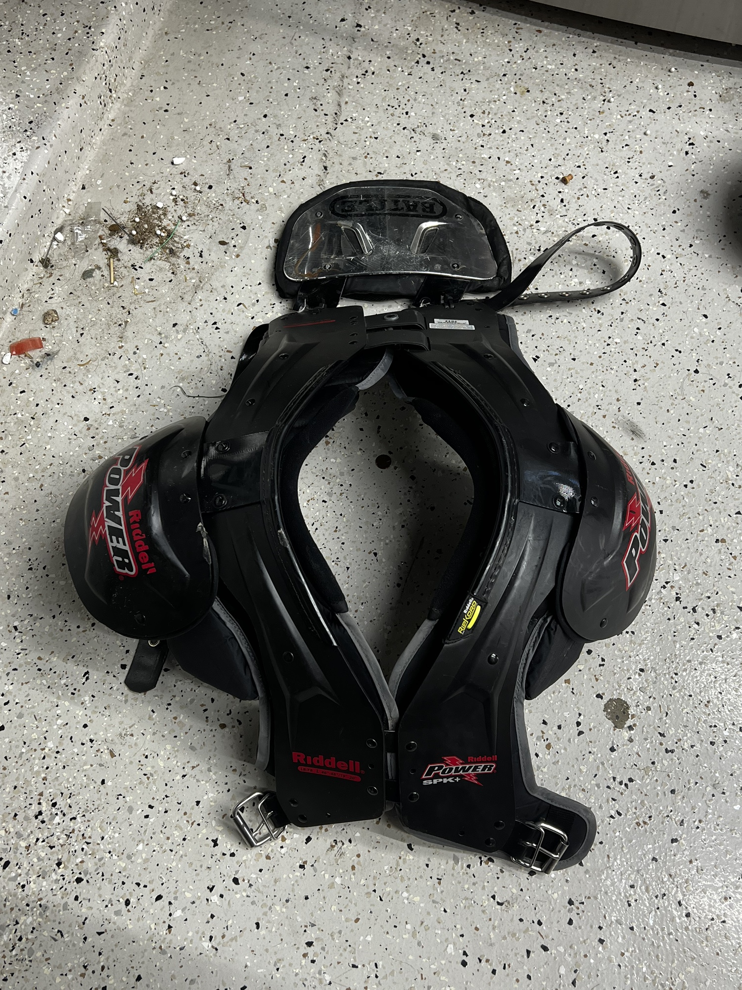 Riddell Power SPK Football Shoulder Pads | Used and Closeout