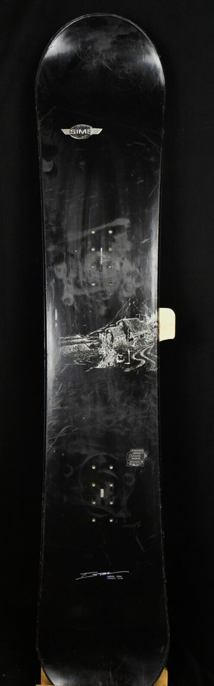 BURTON BULLET SNOWBOARD SIZE 159 CM WITH LARGE BINDINGS