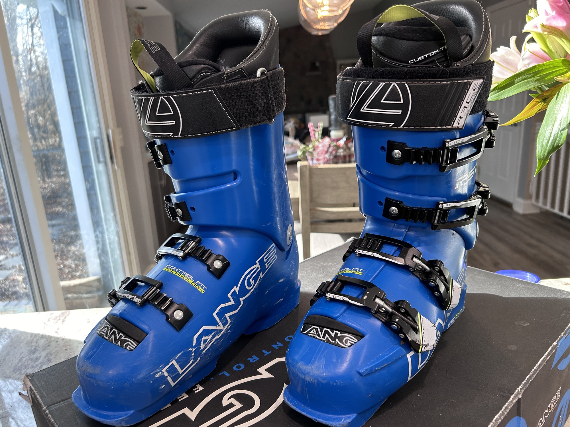 TECNICA テクニカ R9.5 110 Ski Boots Tecnica R 9.5 110