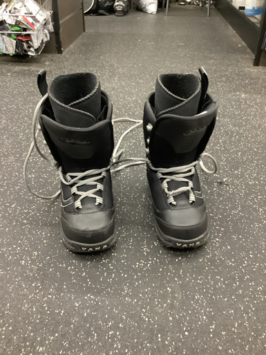 Used Burton Speed Zone Grom Boys Snowboard Boots Black