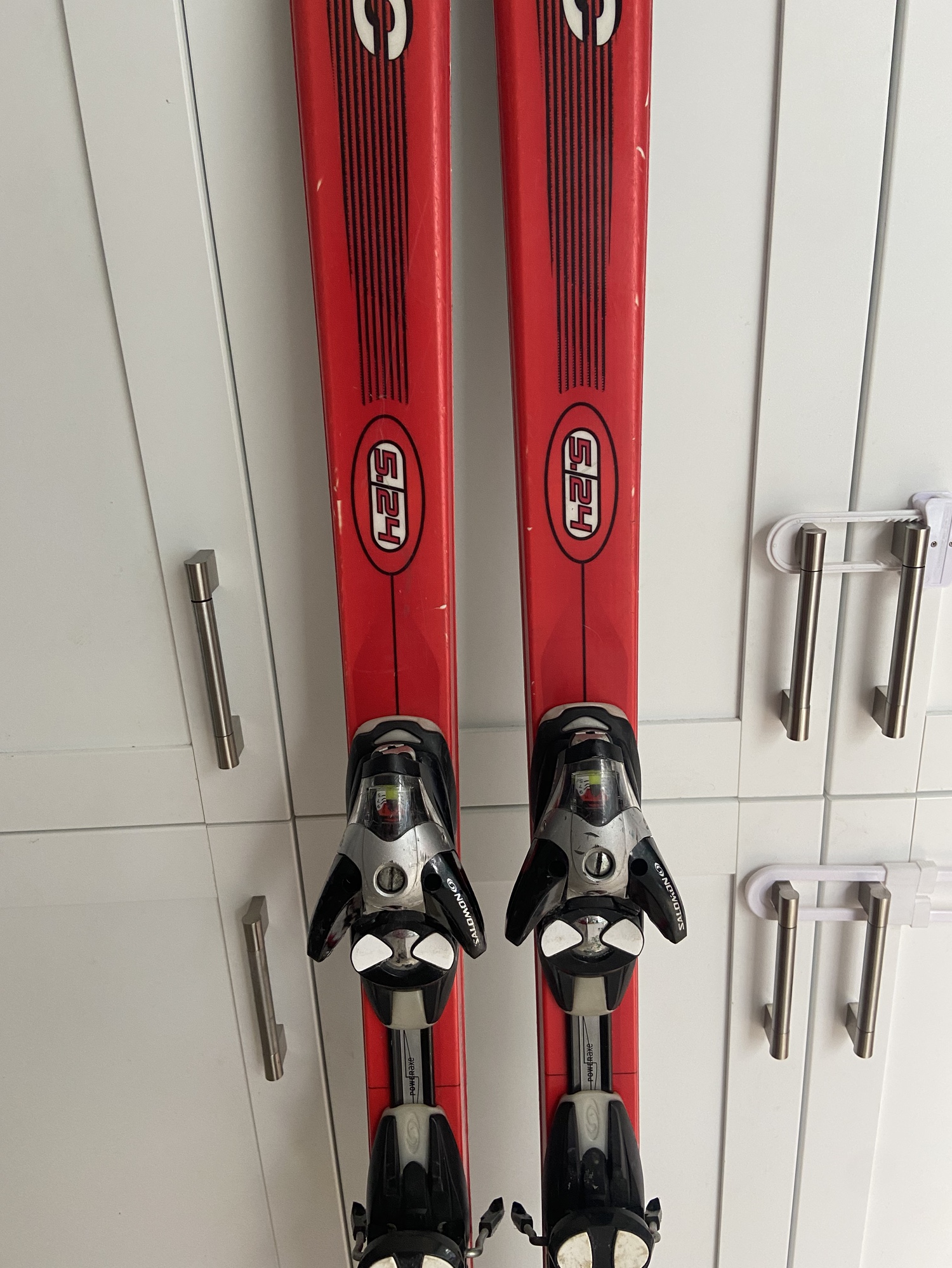 Atomic Mega Carv X 5.24 180cm | SidelineSwap | Buy and Sell