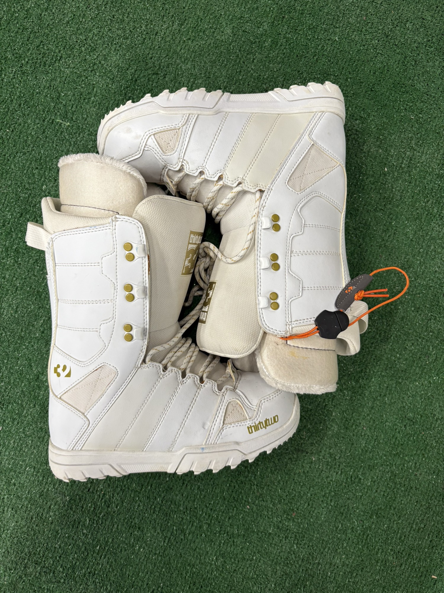 ThirtyTwo 32 　２６.５　美品 32 Thirtytwo Mens Lashed Premium Snowboard Boots 10.5 Brown