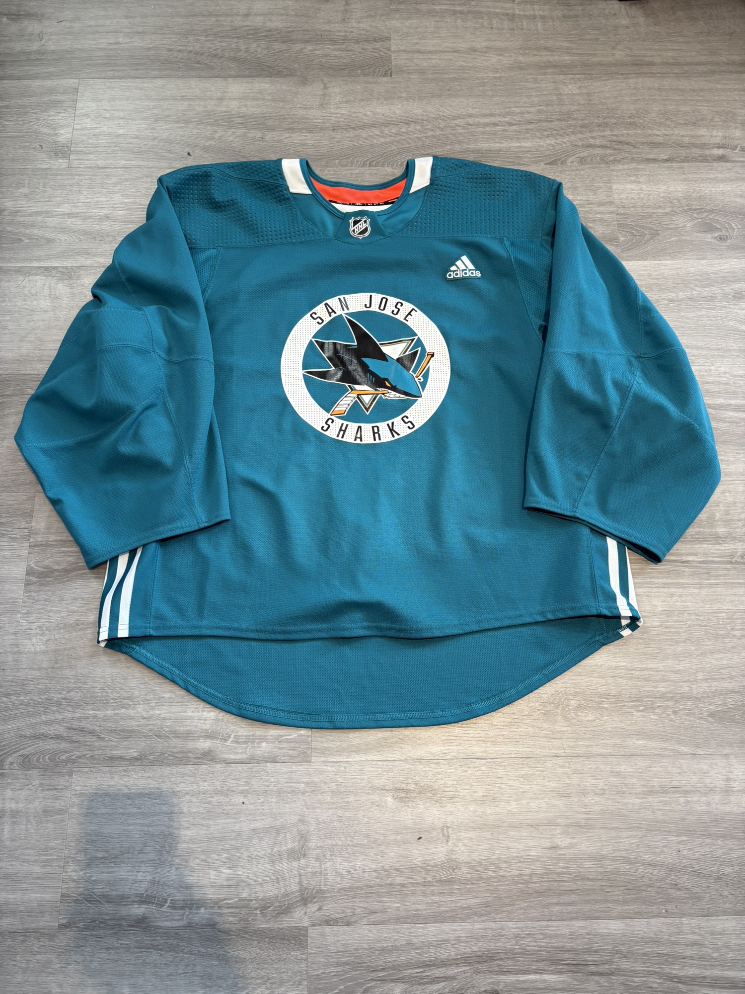 San Jose Sharks Jerseys New, Preowned, and Vintage