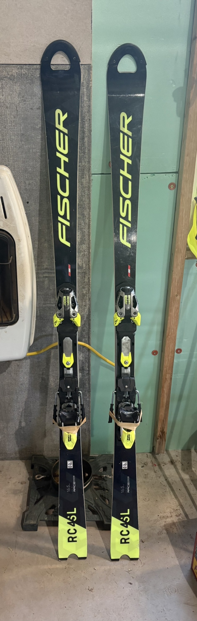 2x Fischer factory SL skis size 165 | SidelineSwap | Buy and Sell