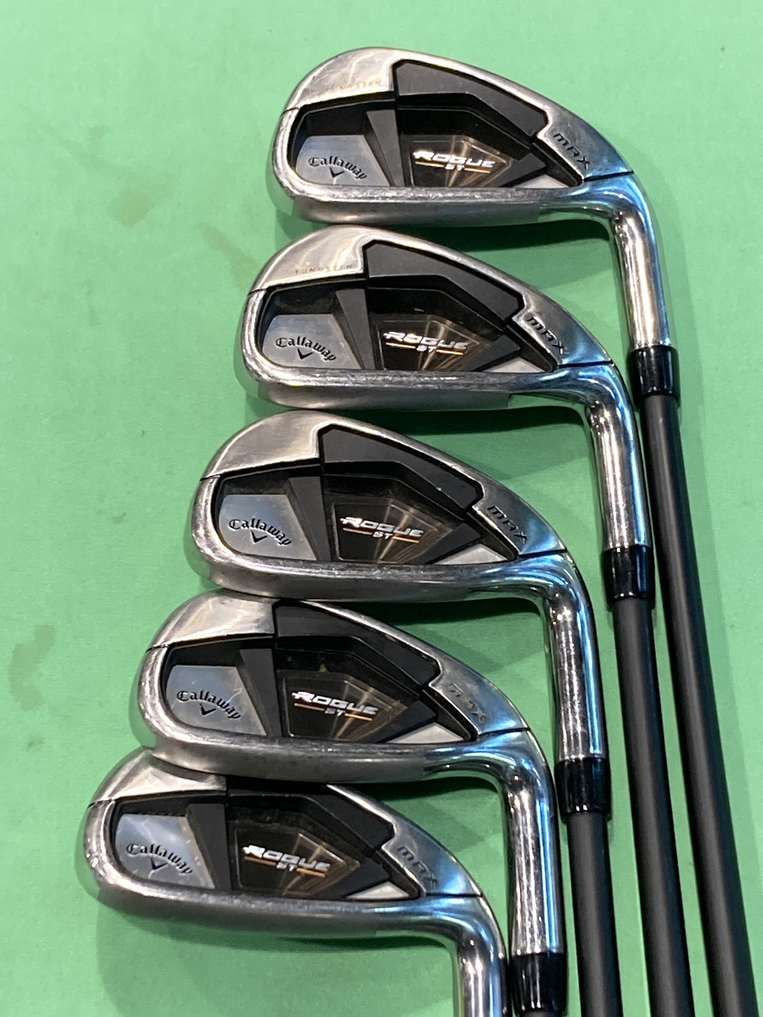 Callaway ROGUE ST MAX アイアン セット（6〜9I、PW） 楽天市場】キャロウェイ ゴルフ アイアン5本セット(6〜9,PW