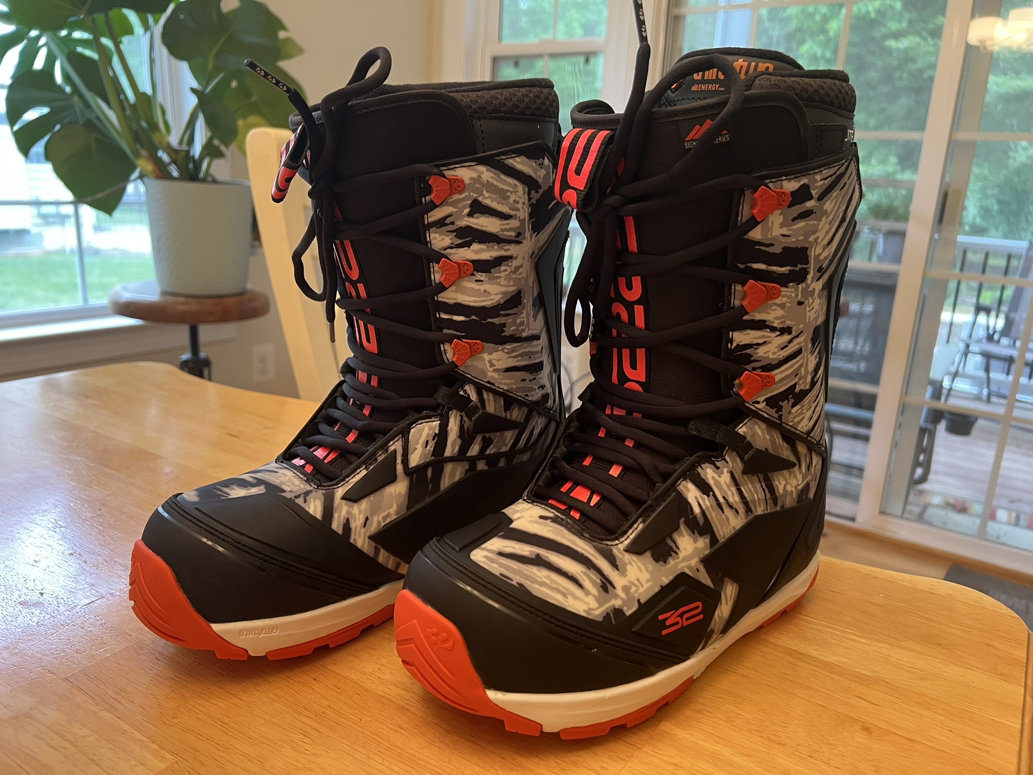 BURTON - 32 thirty two 非売品ボード152 32 thirty two 非売品ボード152