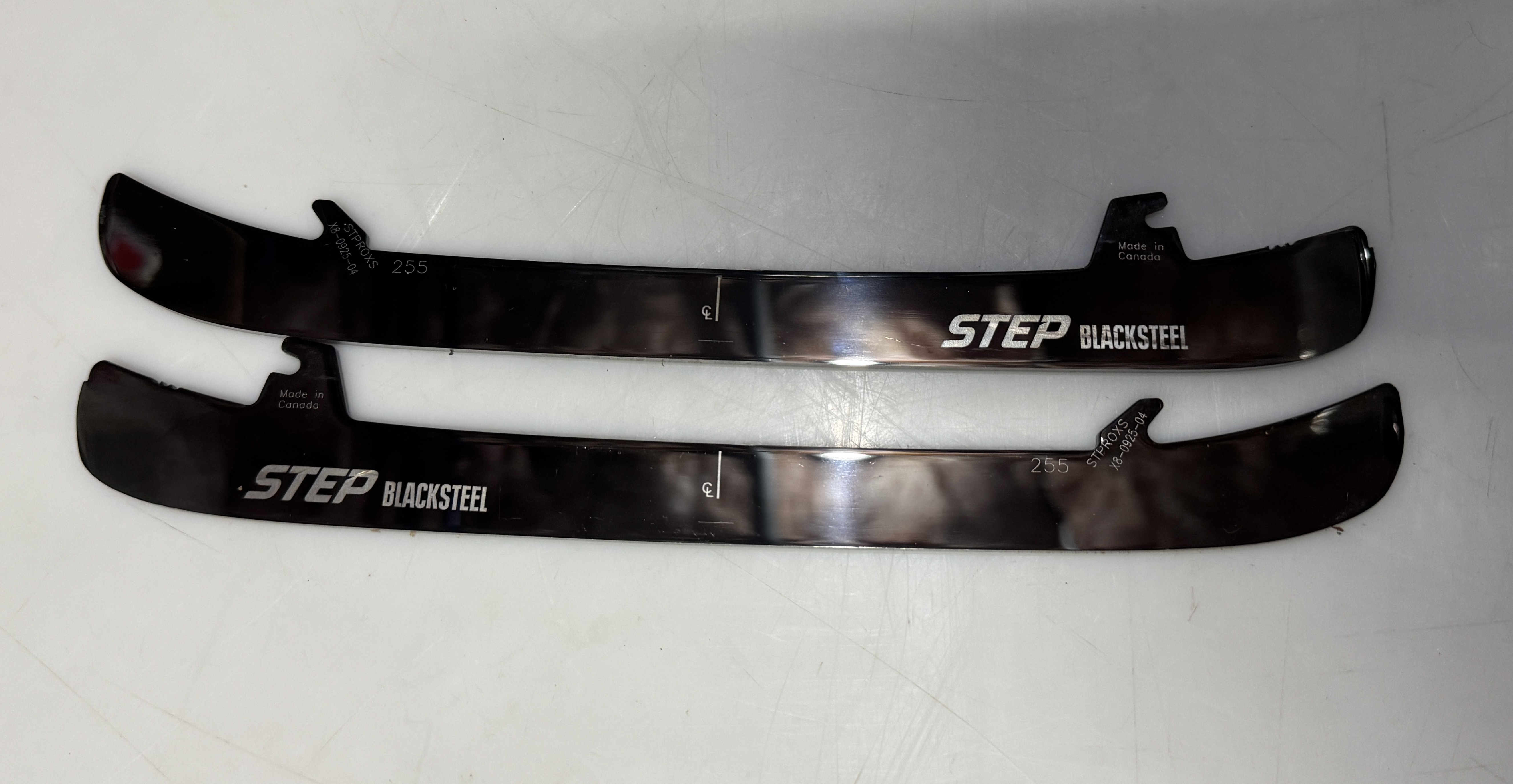 更に値下げ‼️お得です‼️CCM STEP BLACKSTEEL 255 Step Steel Blacksteel CCM Speedblade 4.0 Skate Runners