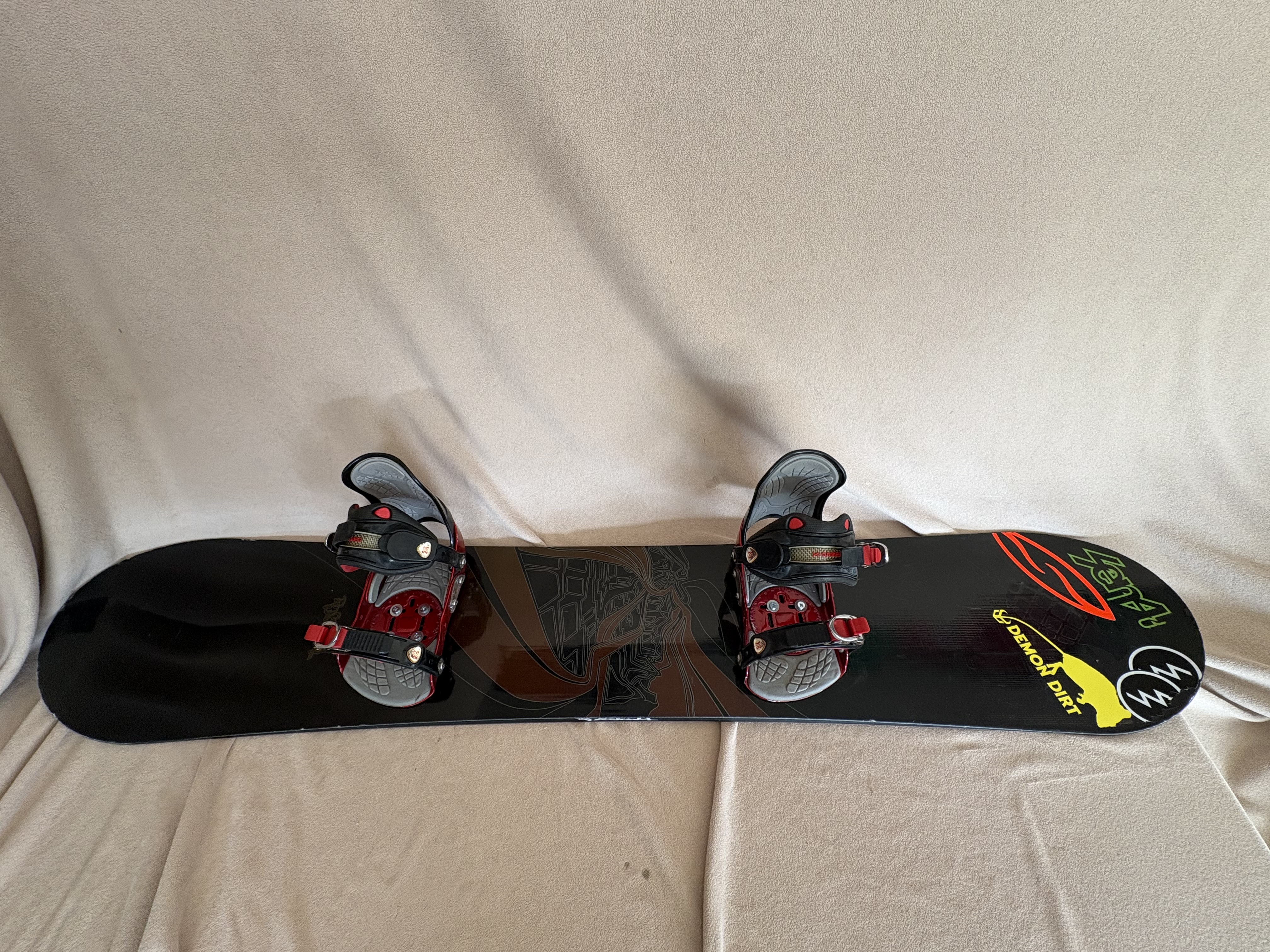 SALOMON Man's Board 156cm未使用 SALOMON(サロモン) MAN'S BOARD(マンズボード) 2017-2018