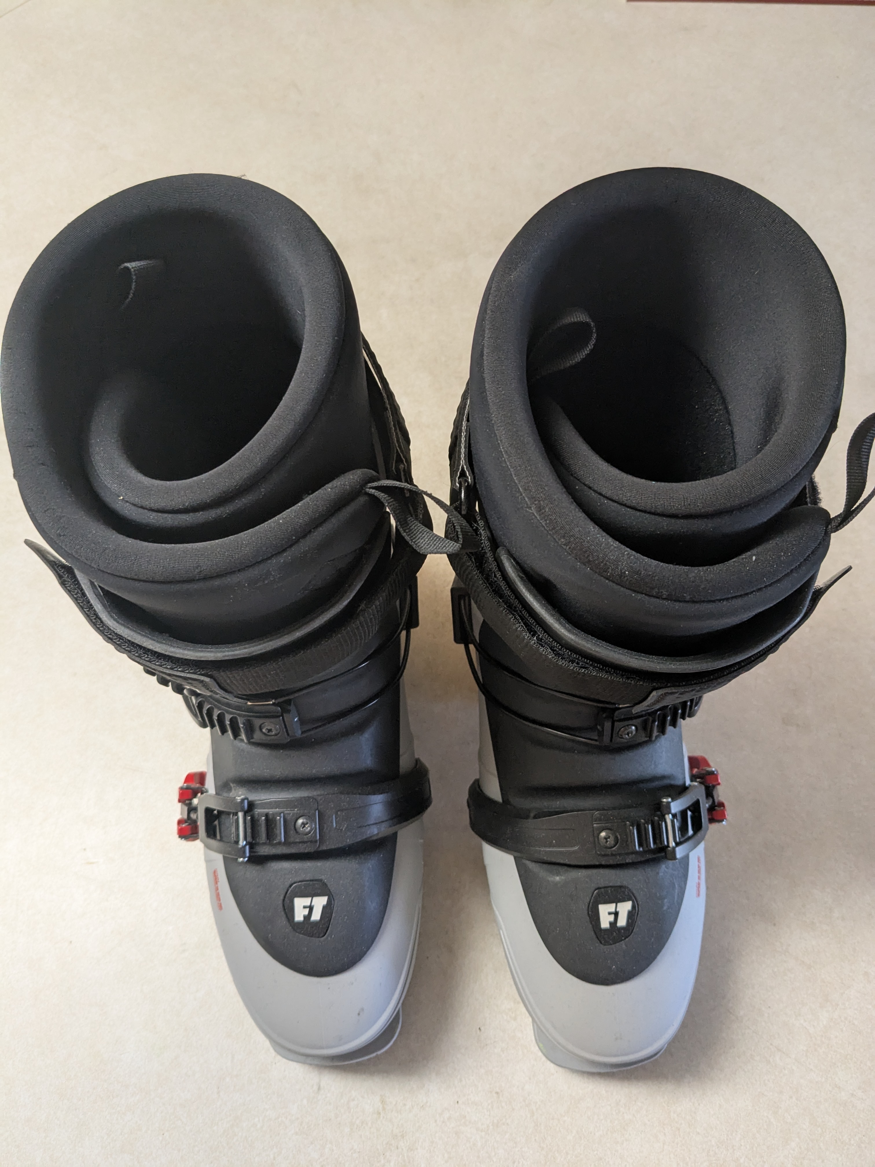 Full Tilt Classic Downhill Ski Boots | Used and Closeout